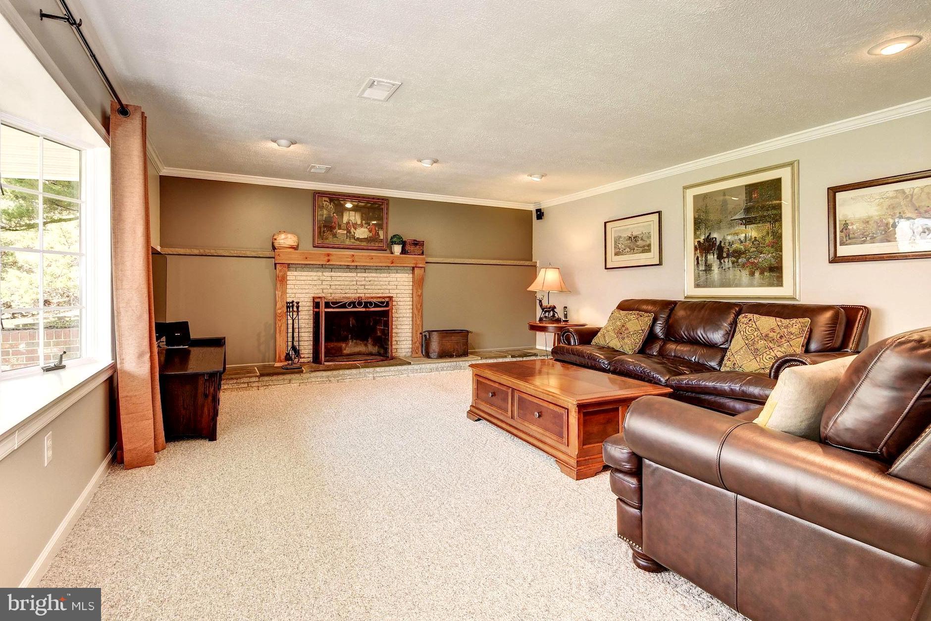 WINCHESTER ESTATES - Residential