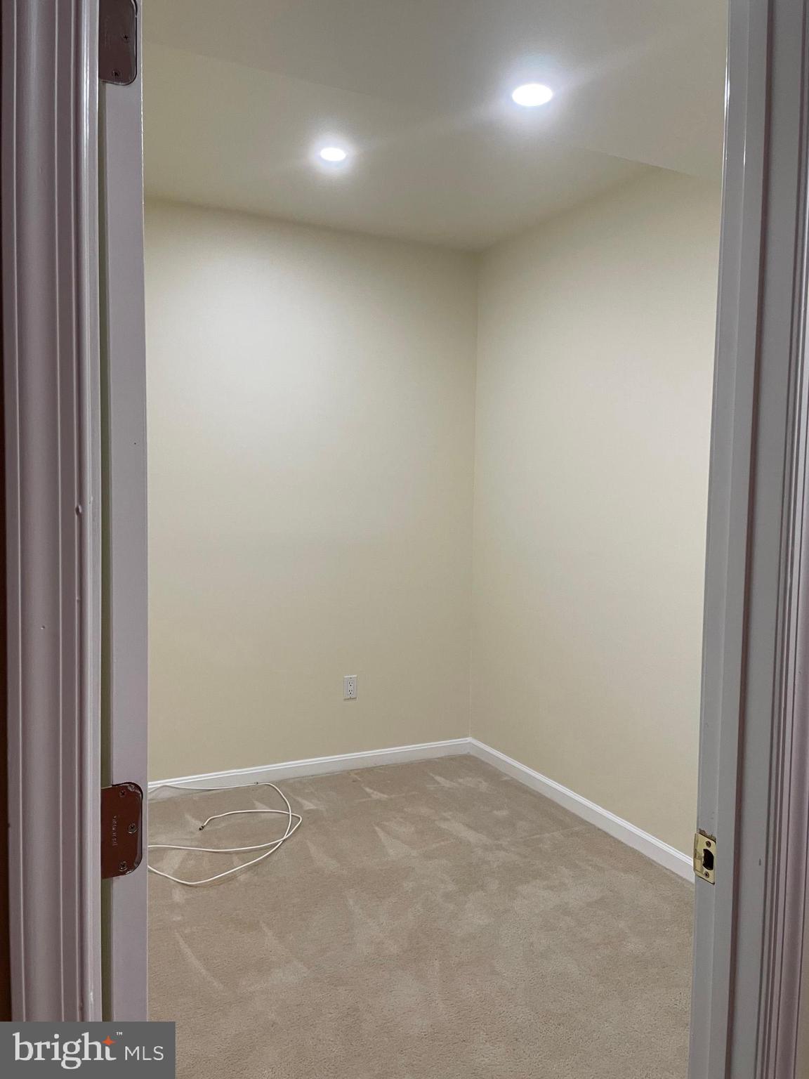 GREENSPRING - Residential Lease