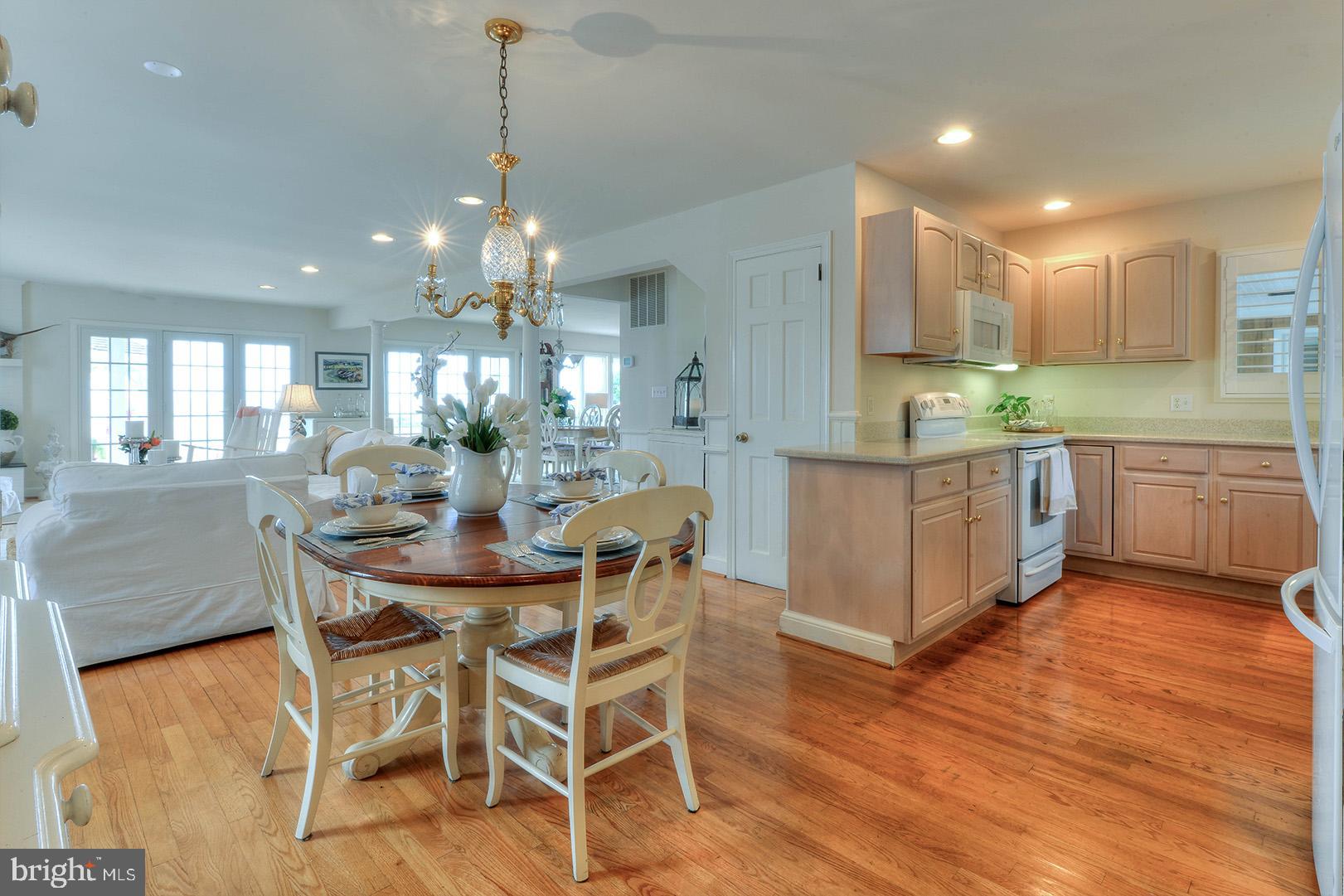 SEABREEZE DEV - Residential