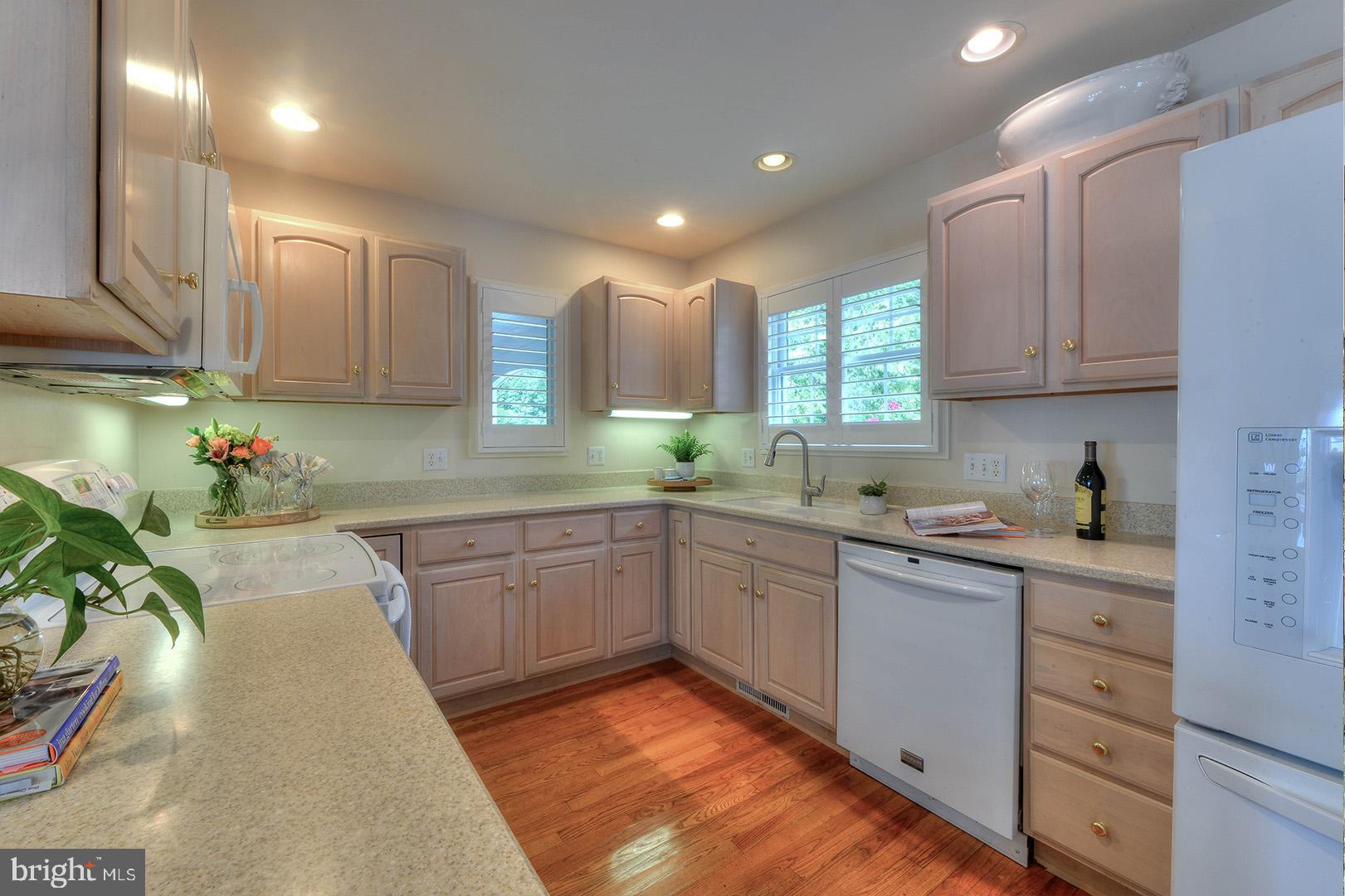 SEABREEZE DEV - Residential