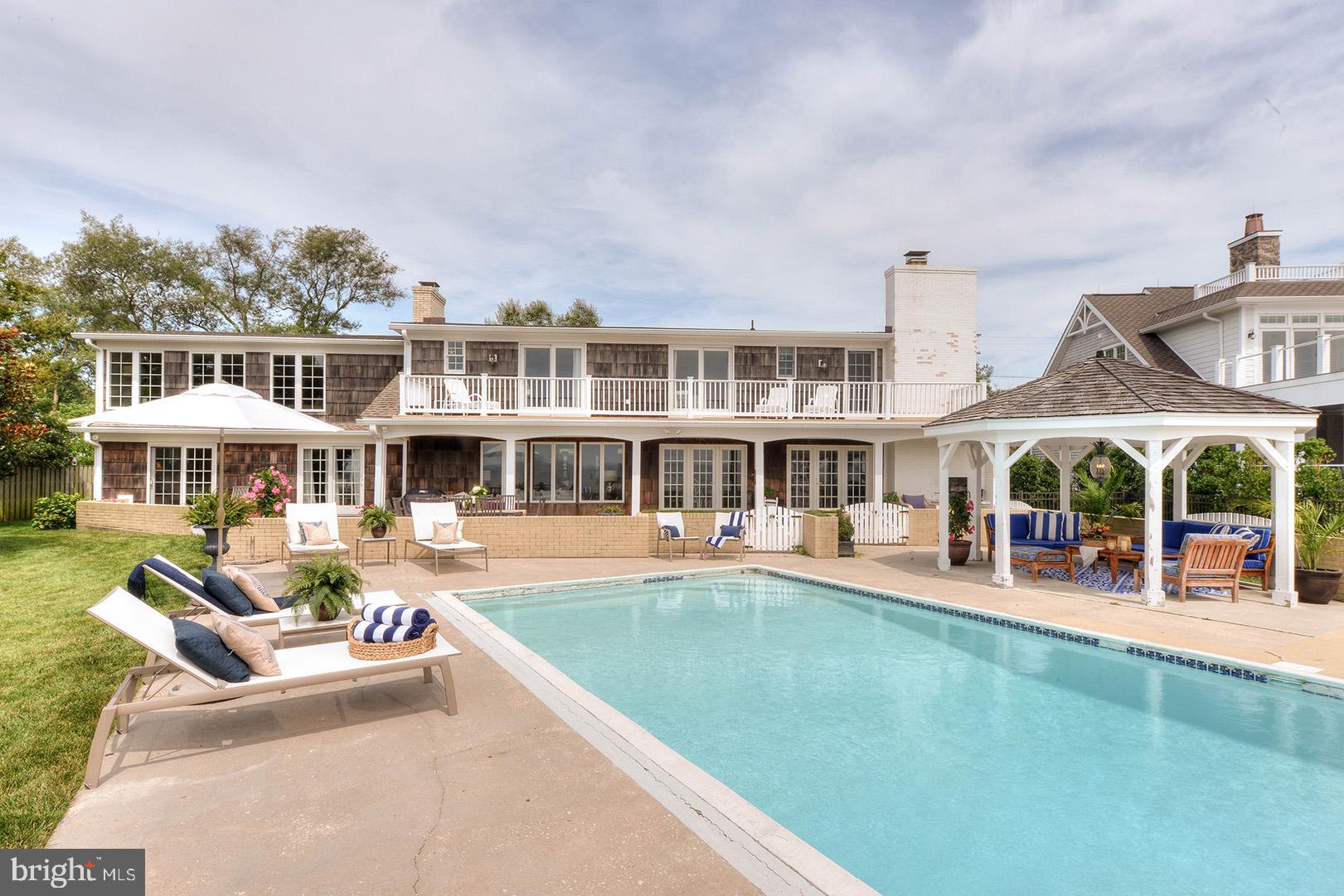 SEABREEZE DEV - Residential