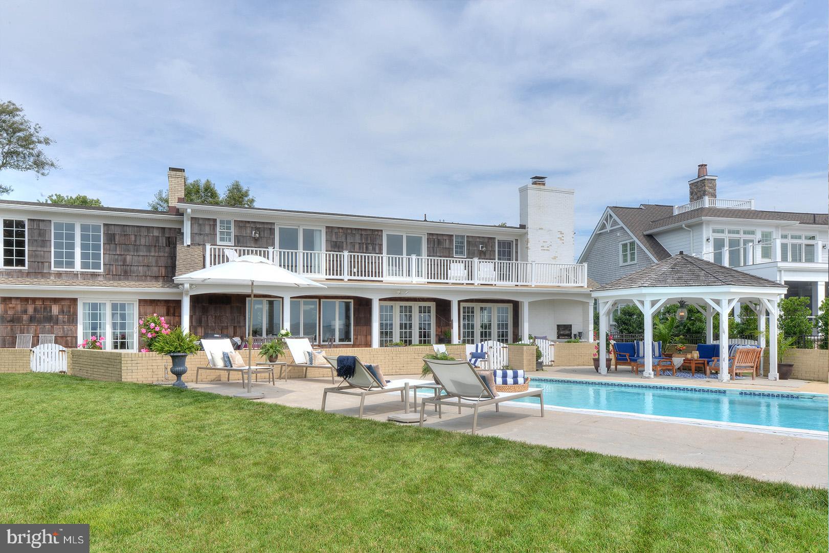 SEABREEZE DEV - Residential