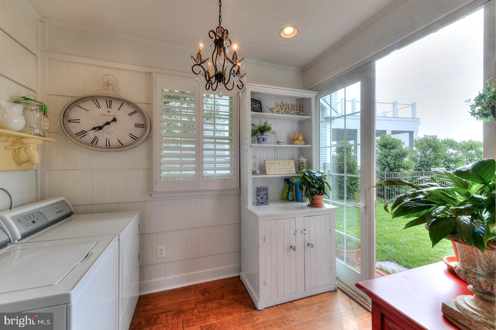 SEABREEZE DEV - Residential