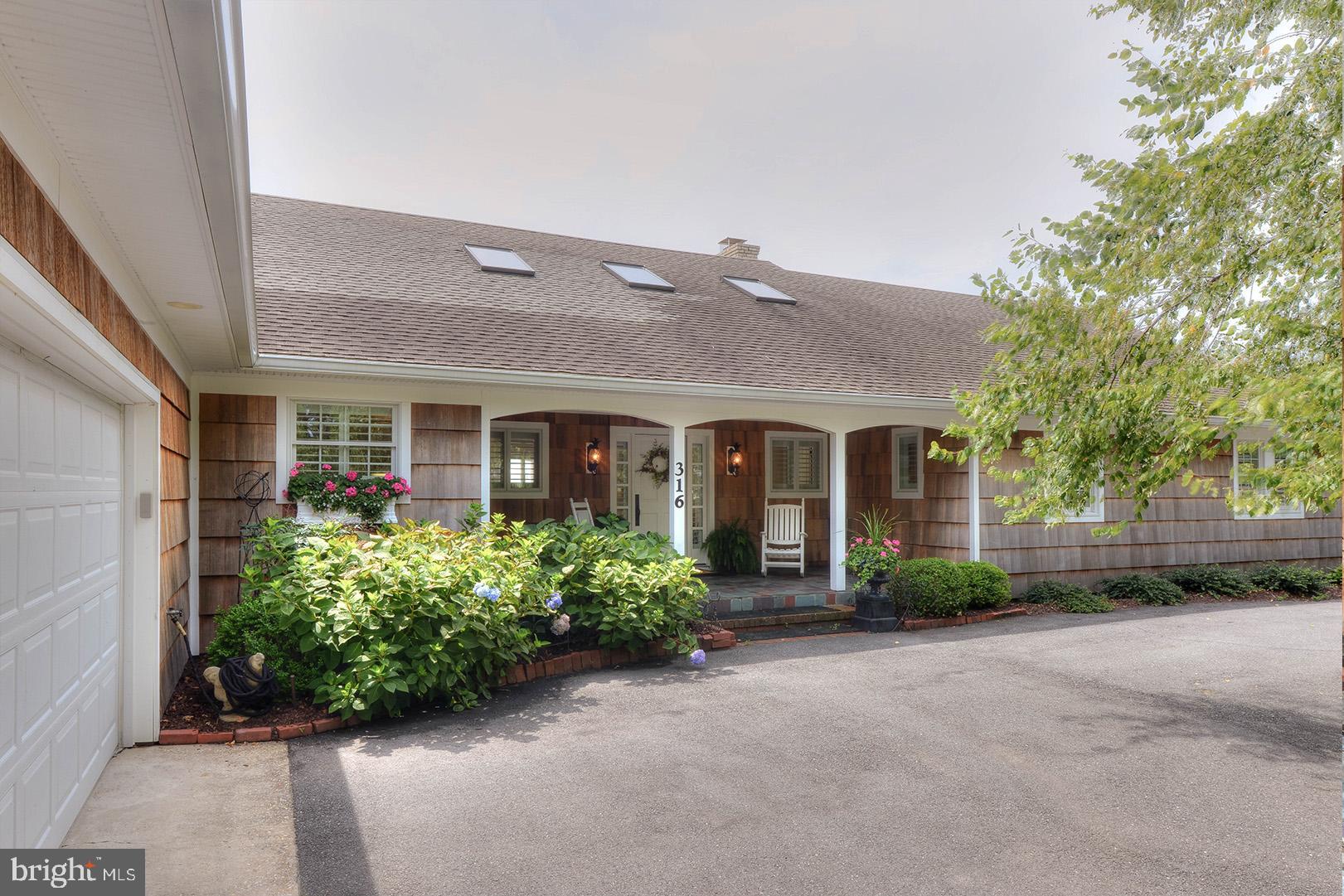 SEABREEZE DEV - Residential