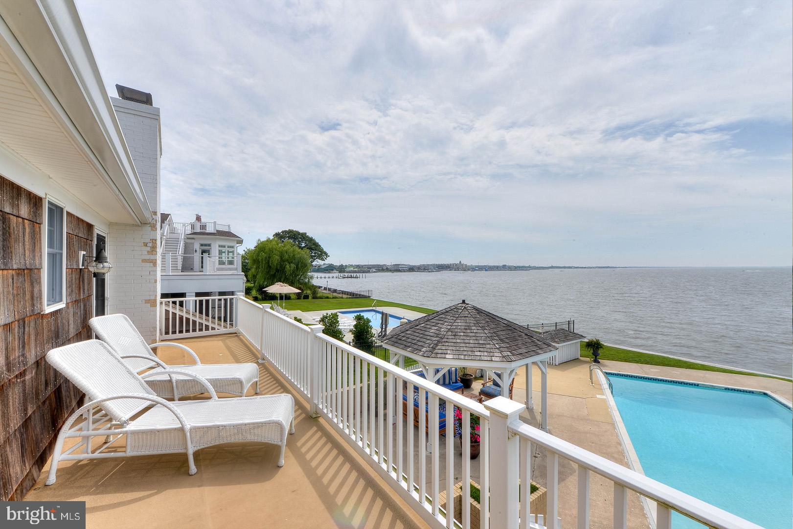 SEABREEZE DEV - Residential