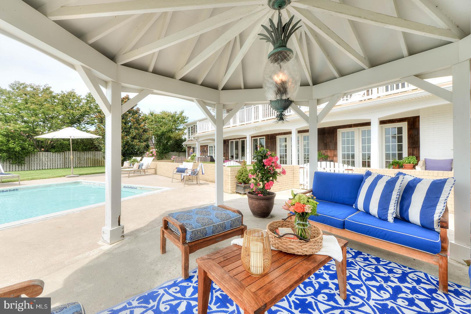 SEABREEZE DEV - Residential