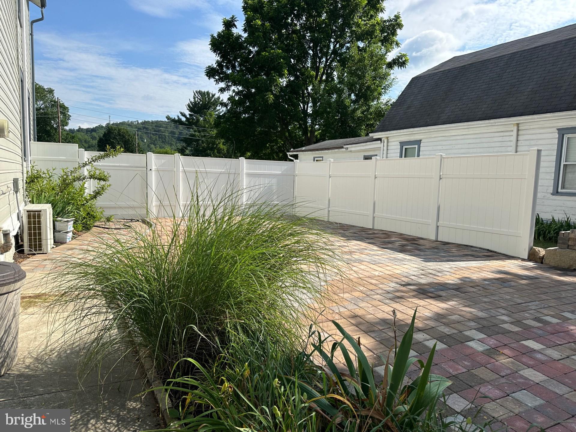 BEDFORD BORO - Residential