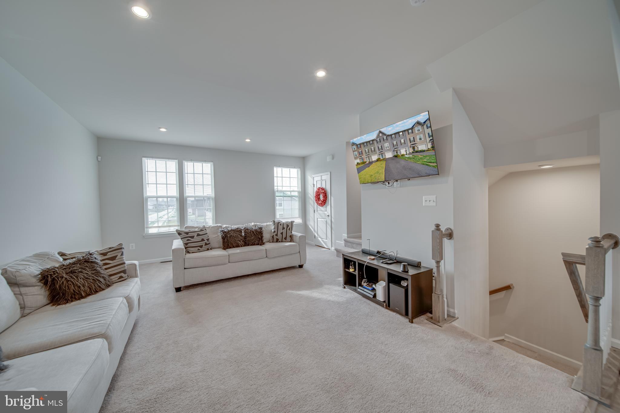 CARDINAL POINTE - Residential