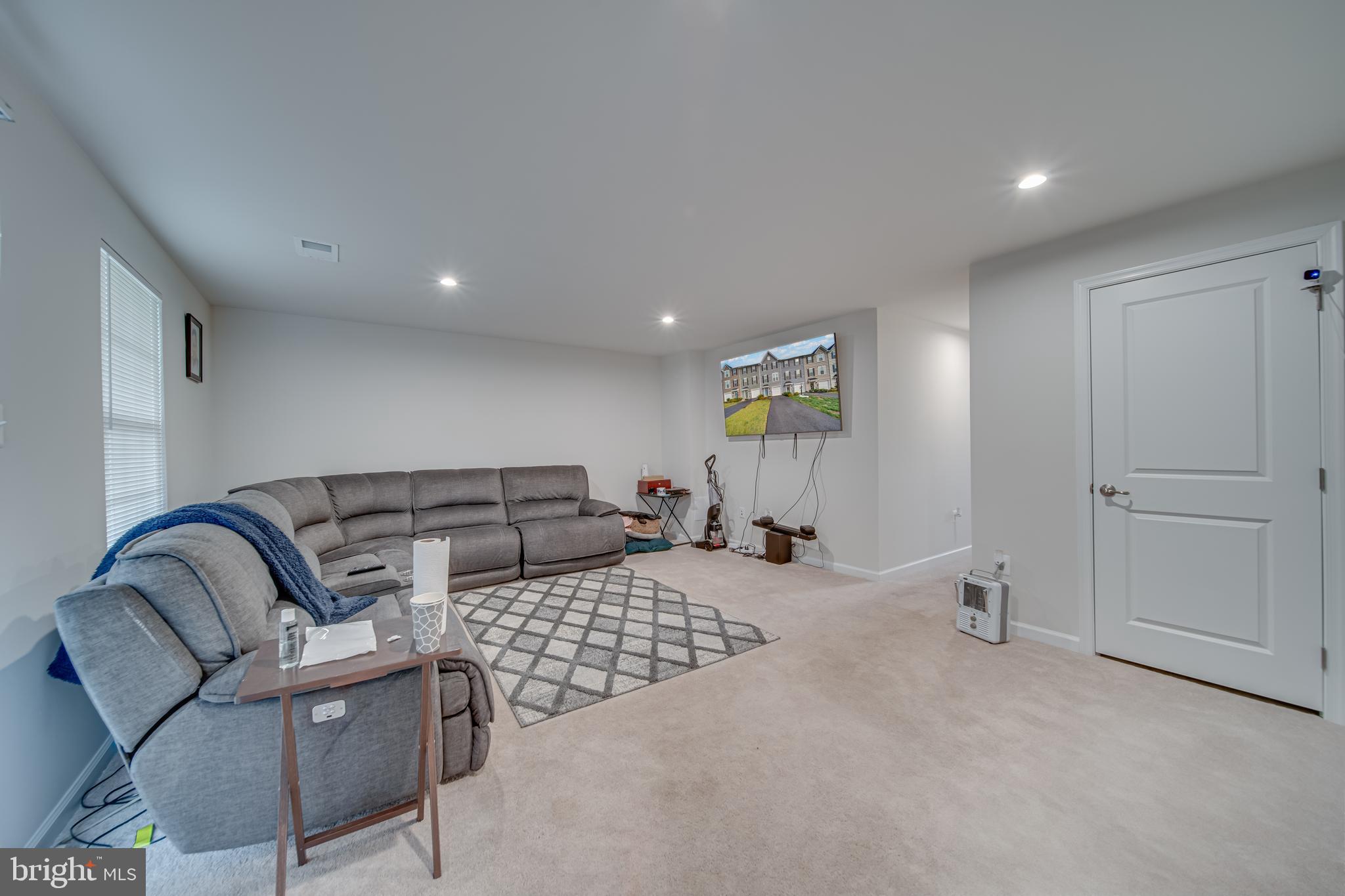 CARDINAL POINTE - Residential