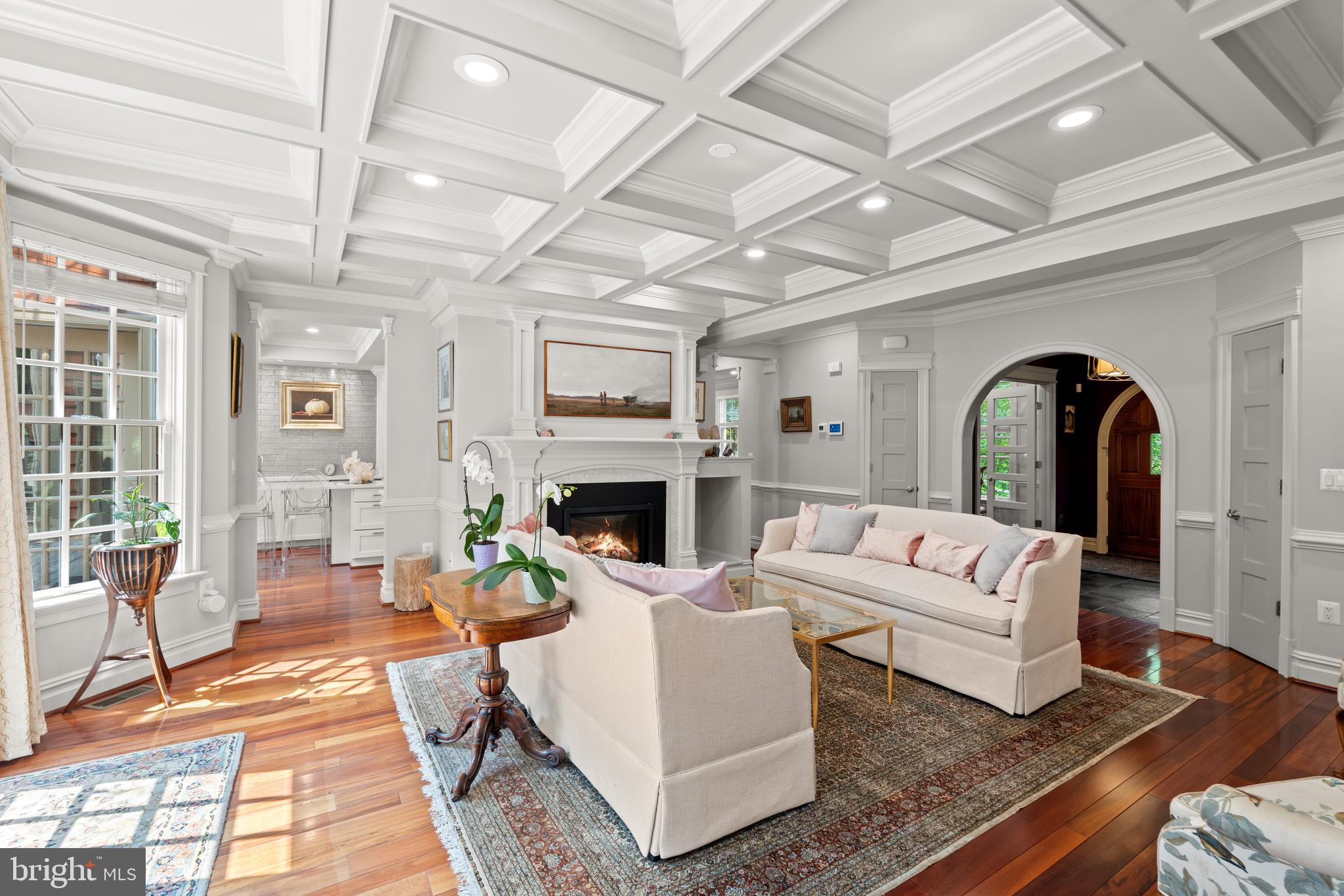 MOUNT IDA - Residential