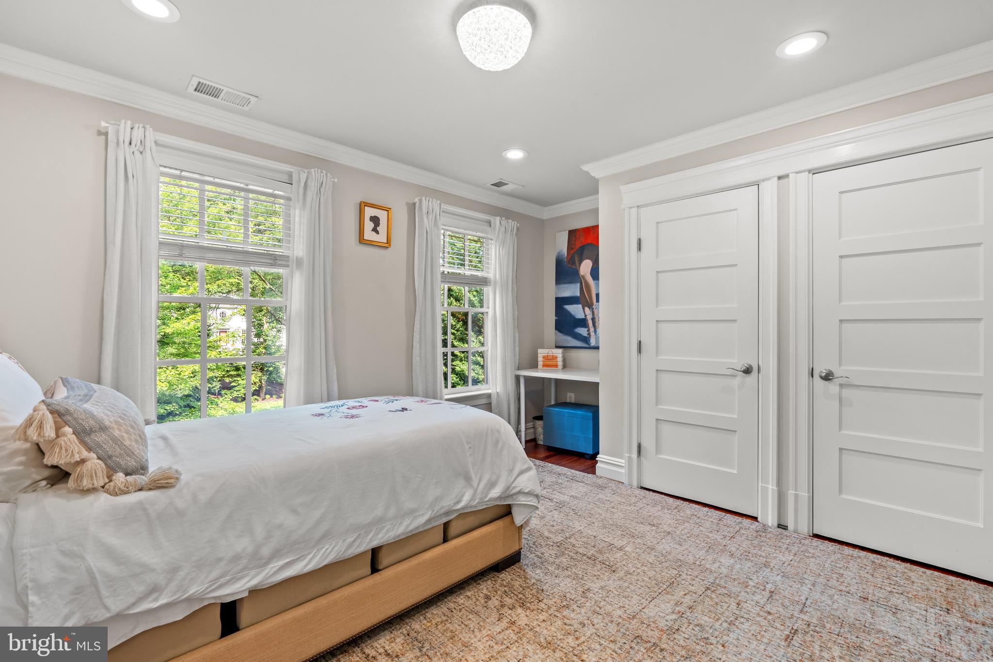 MOUNT IDA - Residential