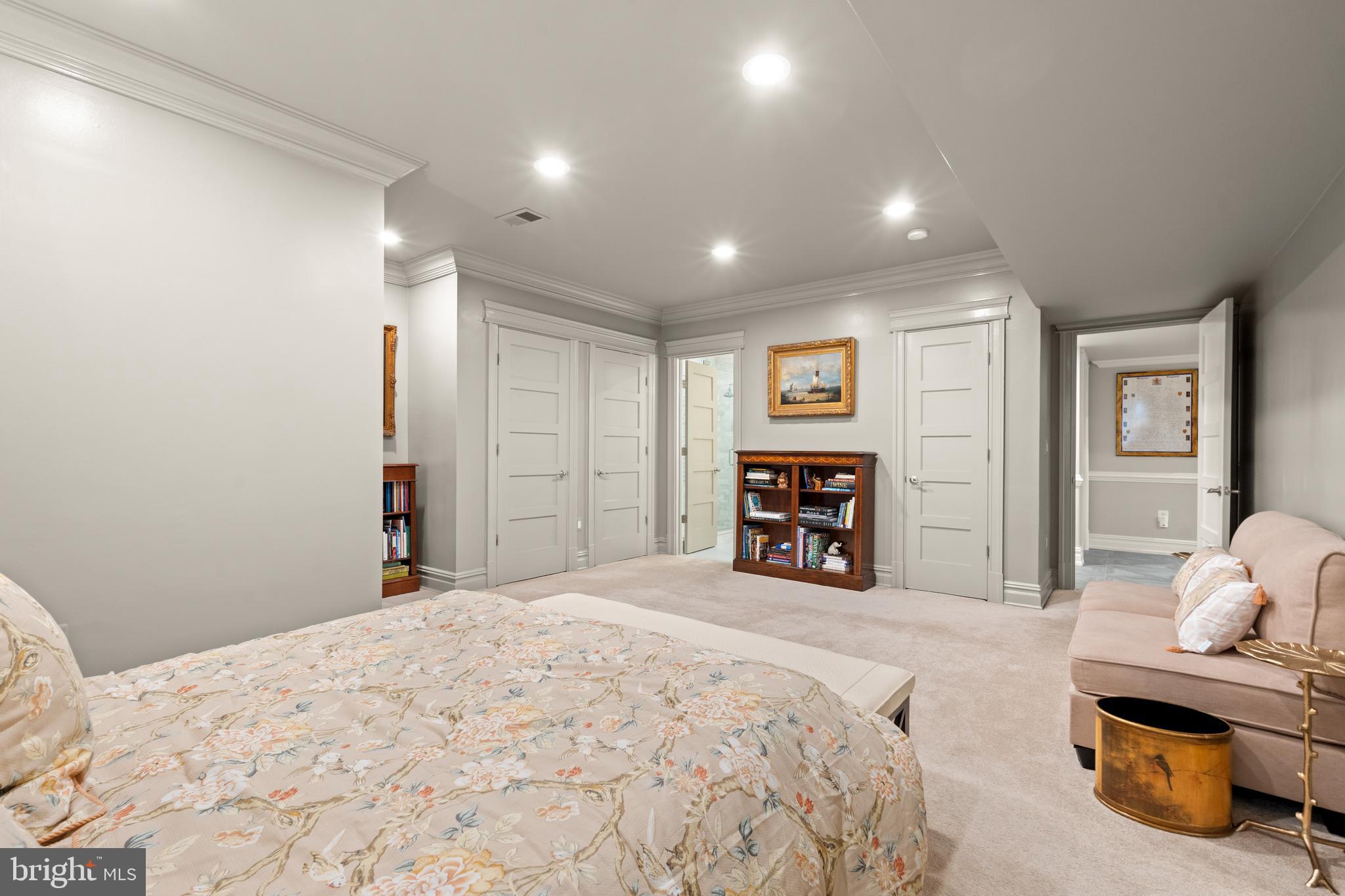 MOUNT IDA - Residential