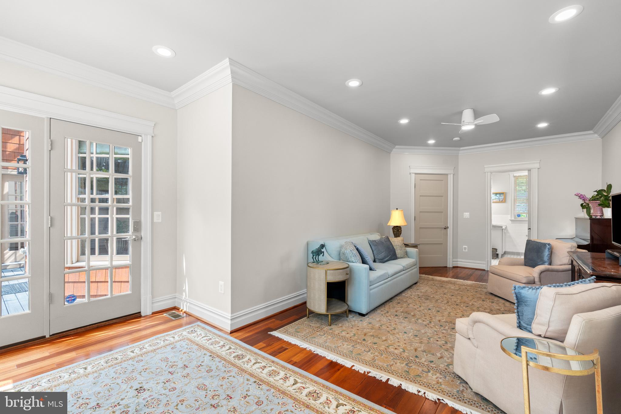 MOUNT IDA - Residential