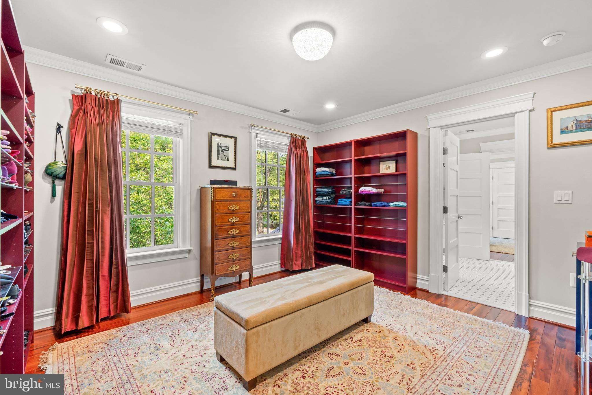 MOUNT IDA - Residential