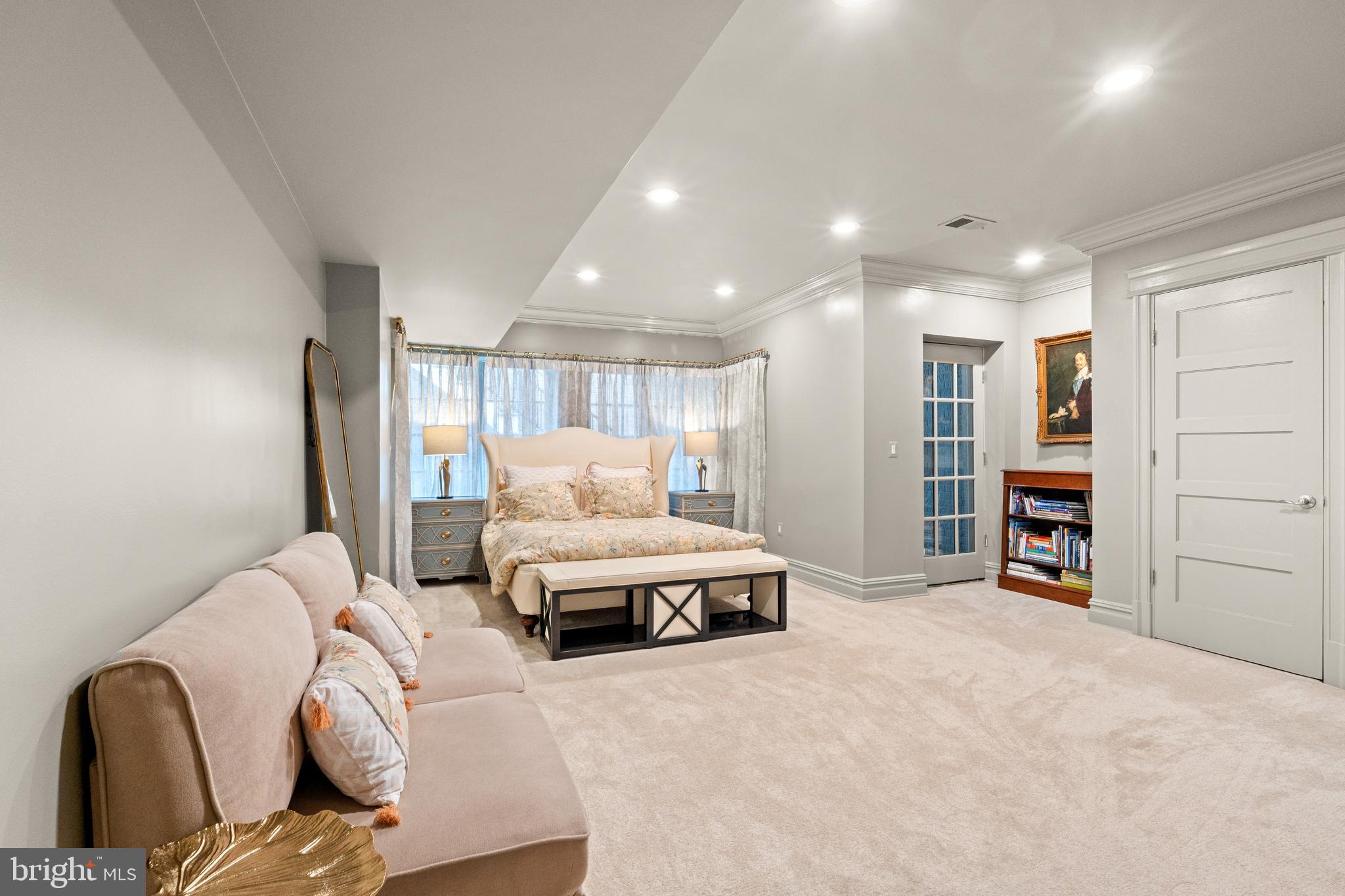 MOUNT IDA - Residential