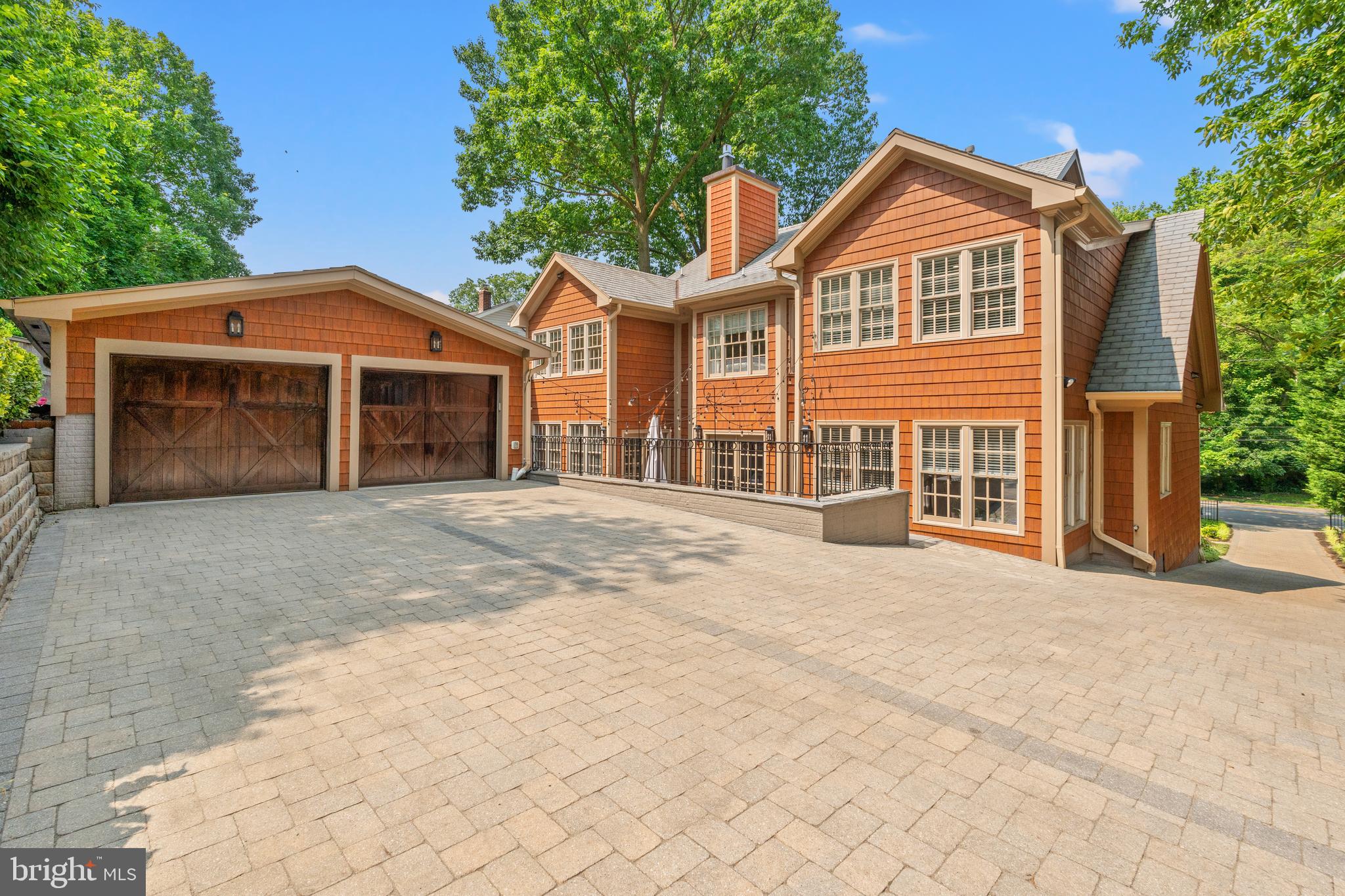 MOUNT IDA - Residential