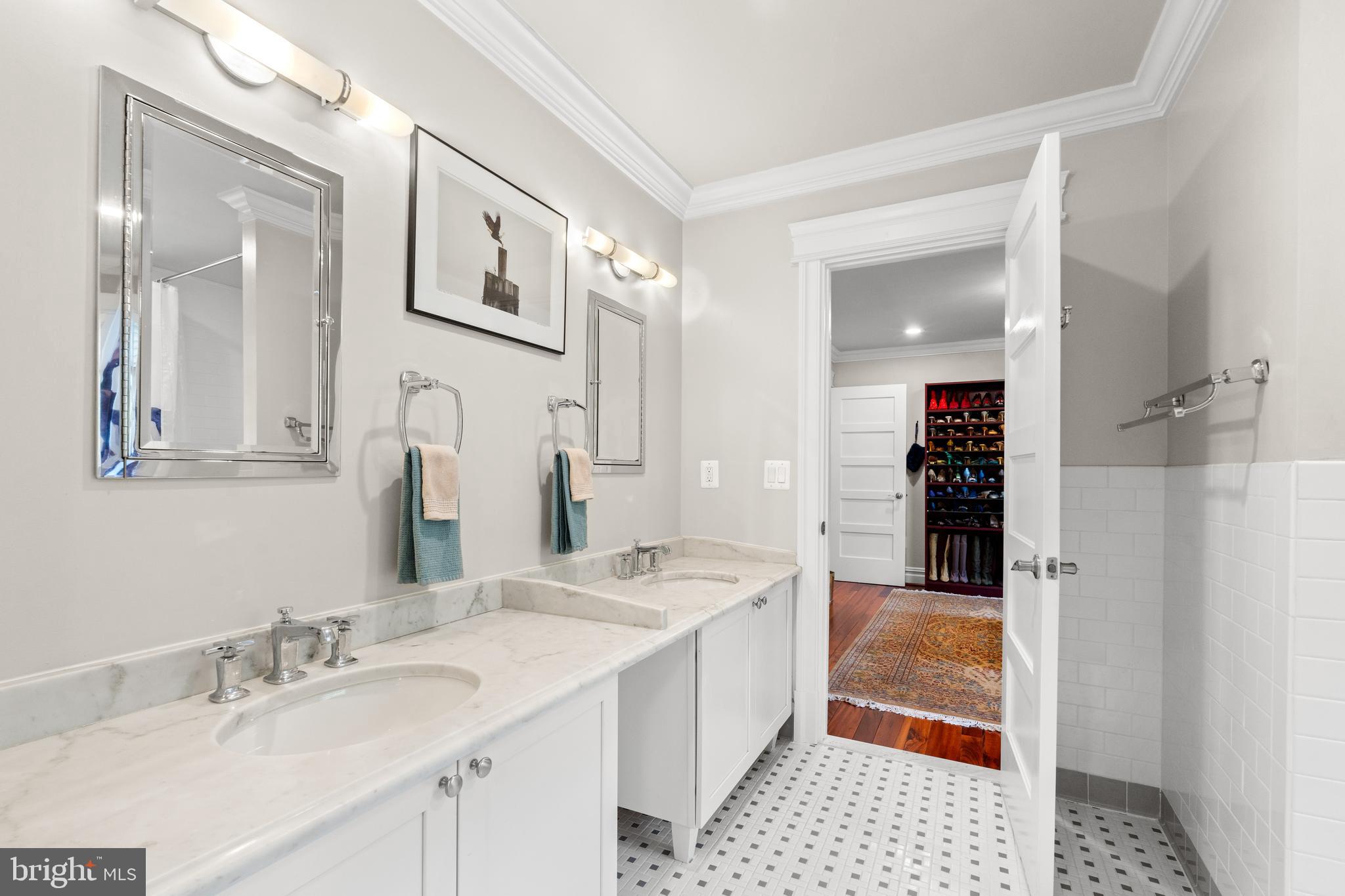 MOUNT IDA - Residential