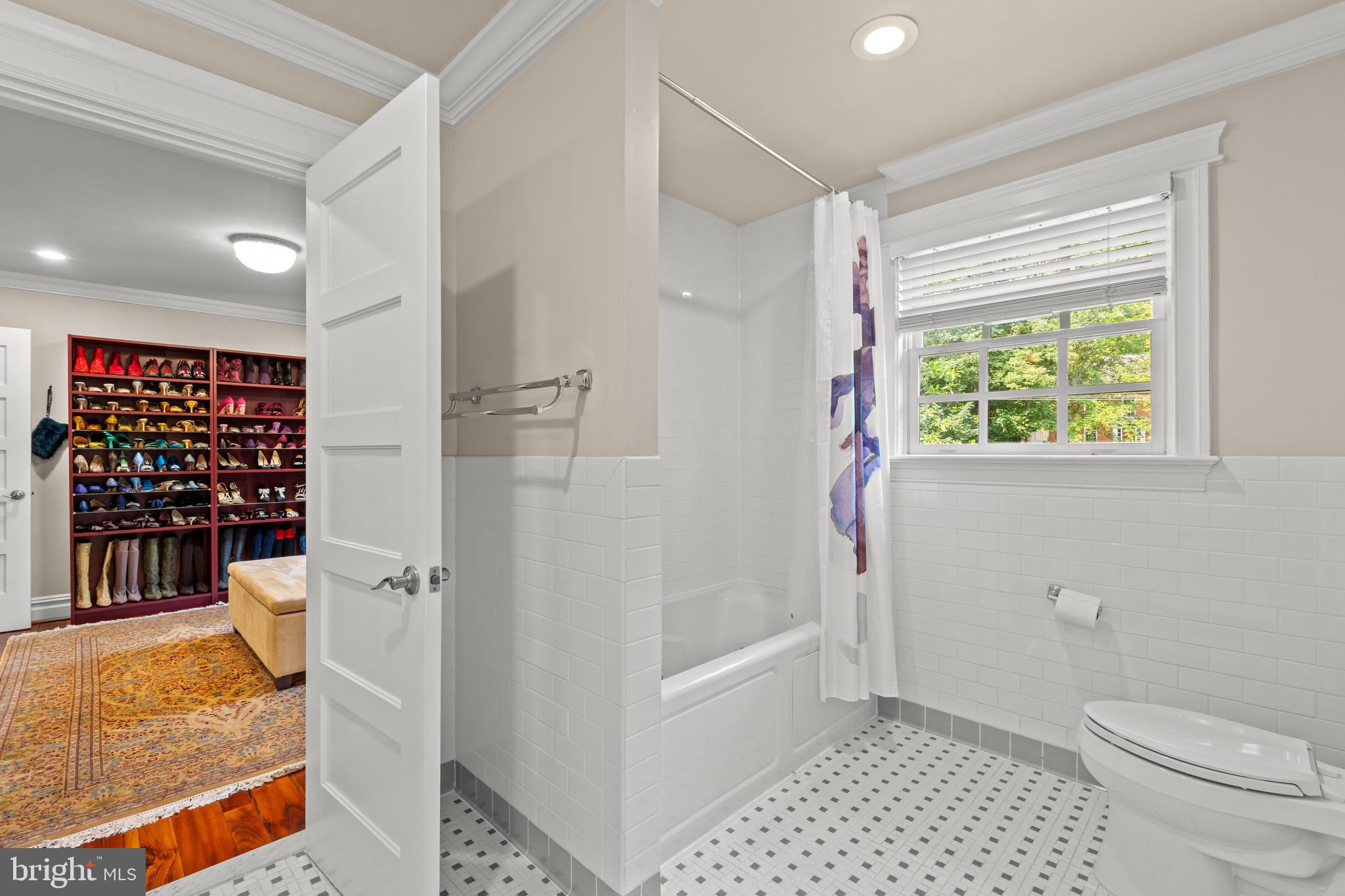 MOUNT IDA - Residential