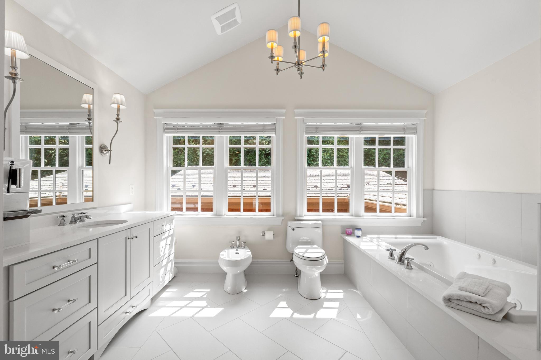 MOUNT IDA - Residential