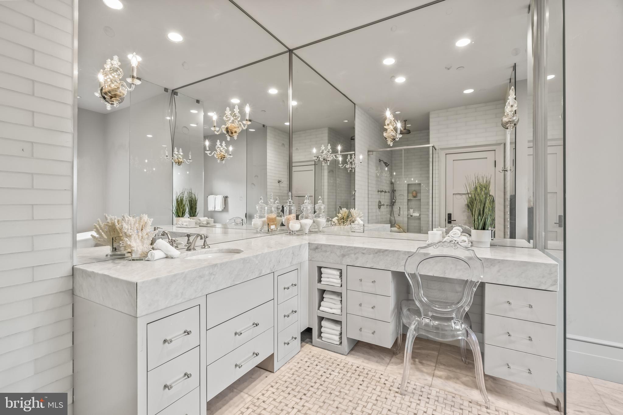 BRADLEY FARMS - Residential