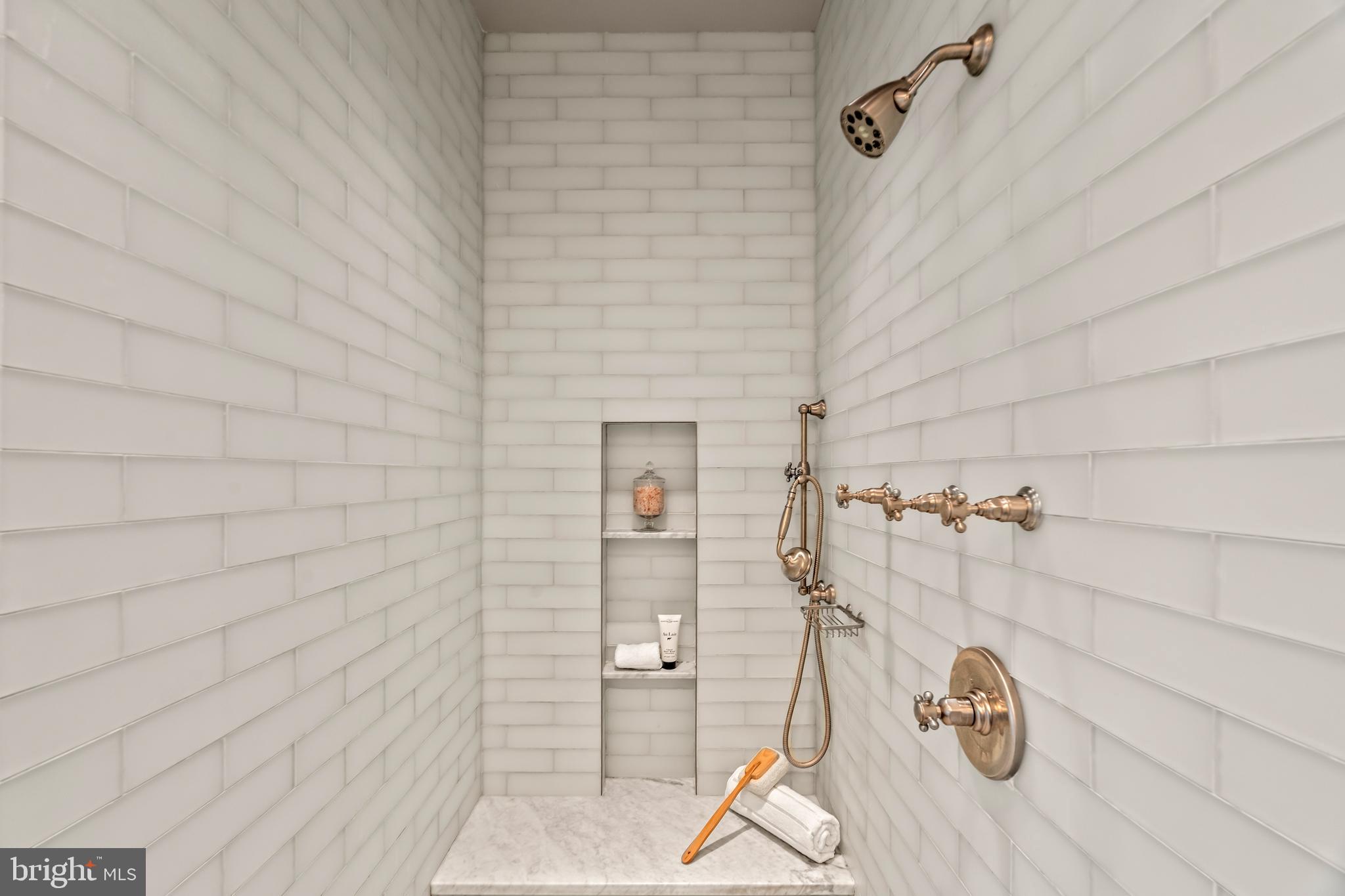 BRADLEY FARMS - Residential