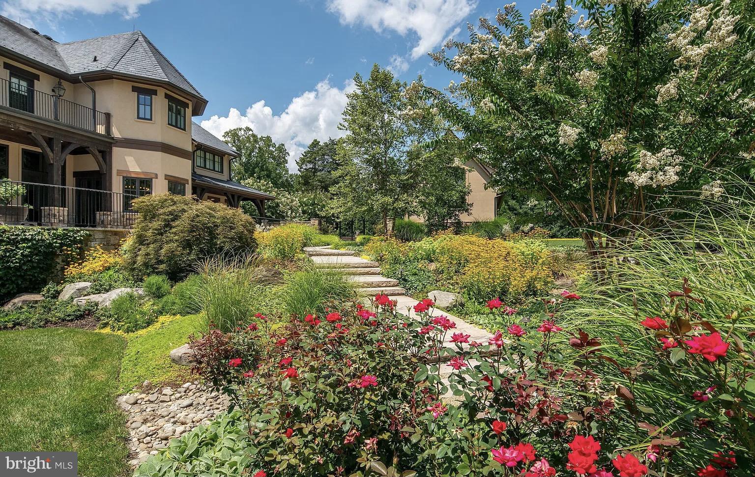 BRADLEY FARMS - Residential