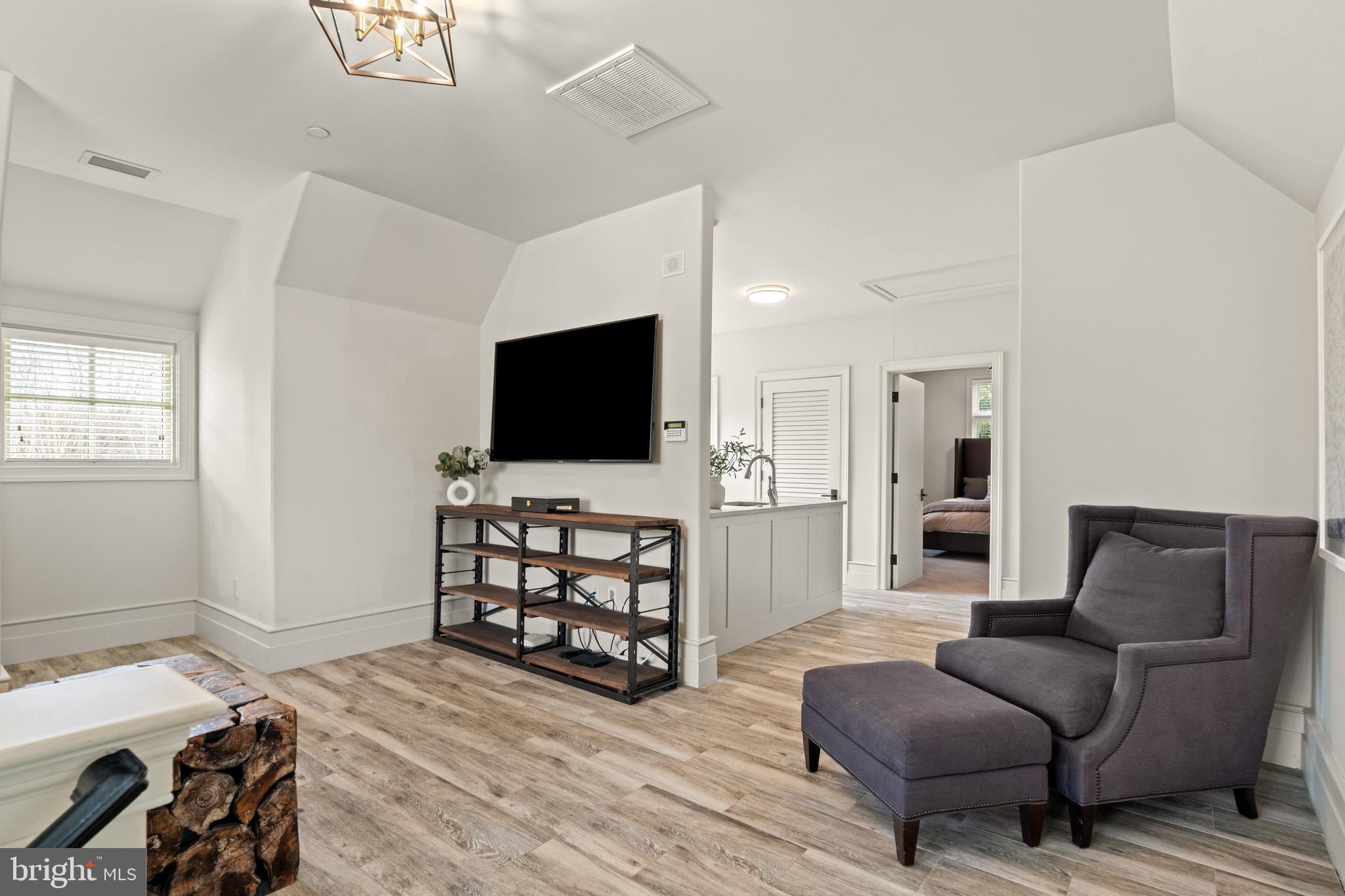 BRADLEY FARMS - Residential