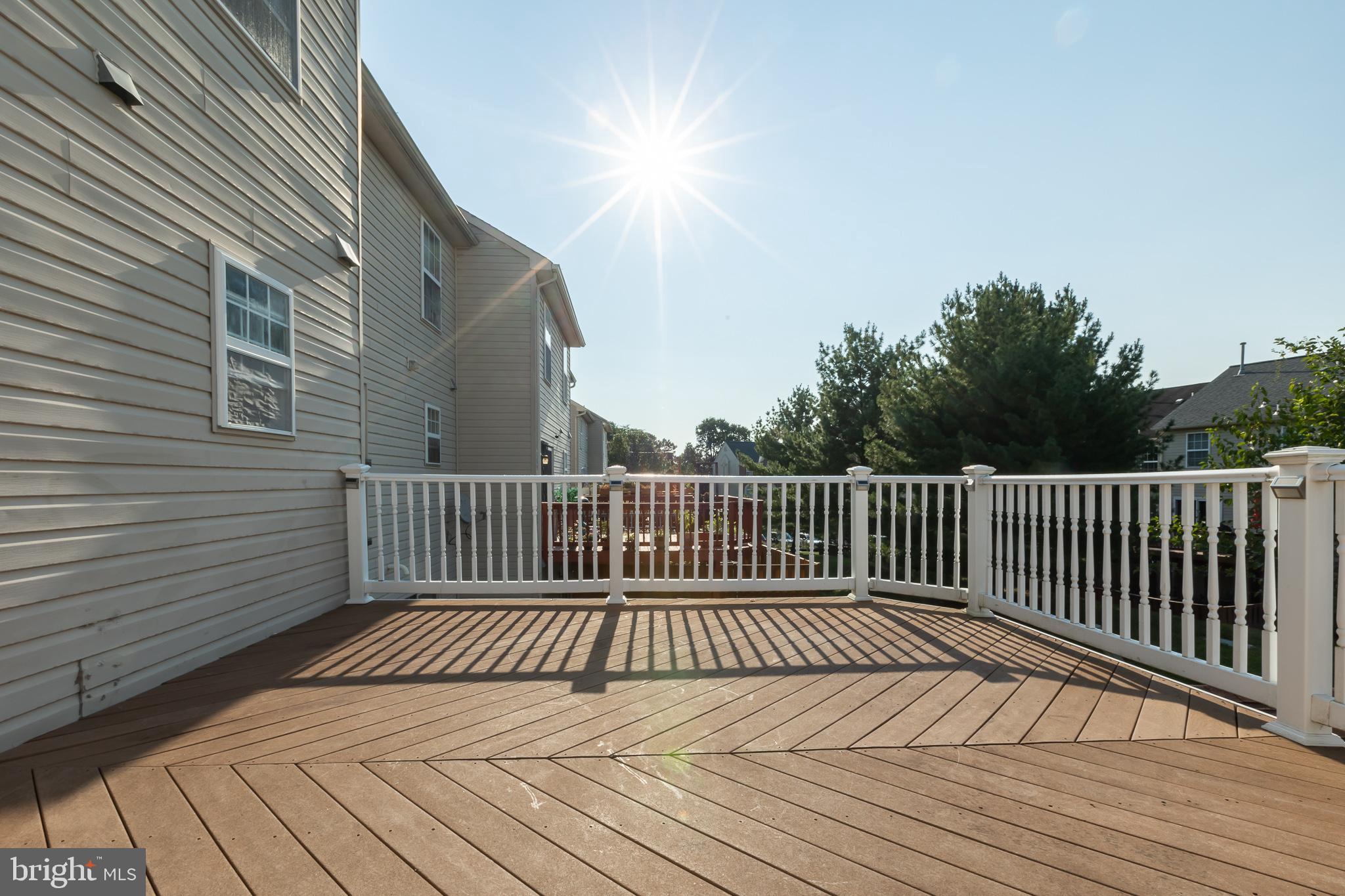 WILLOWS OF POTOMAC - Residential Lease