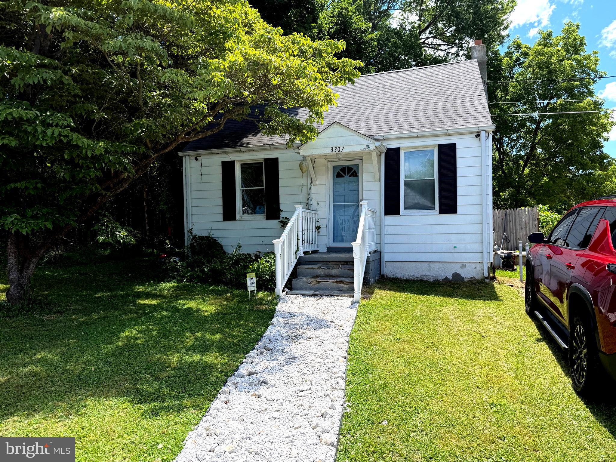3307 CHAPMAN ROAD