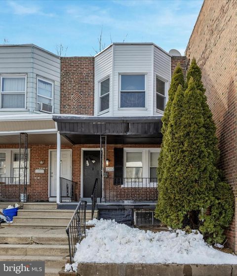 Photo of 2502 S Robinson Street, PHILADELPHIA, PA 19142 (MLS # PAPH2585274)