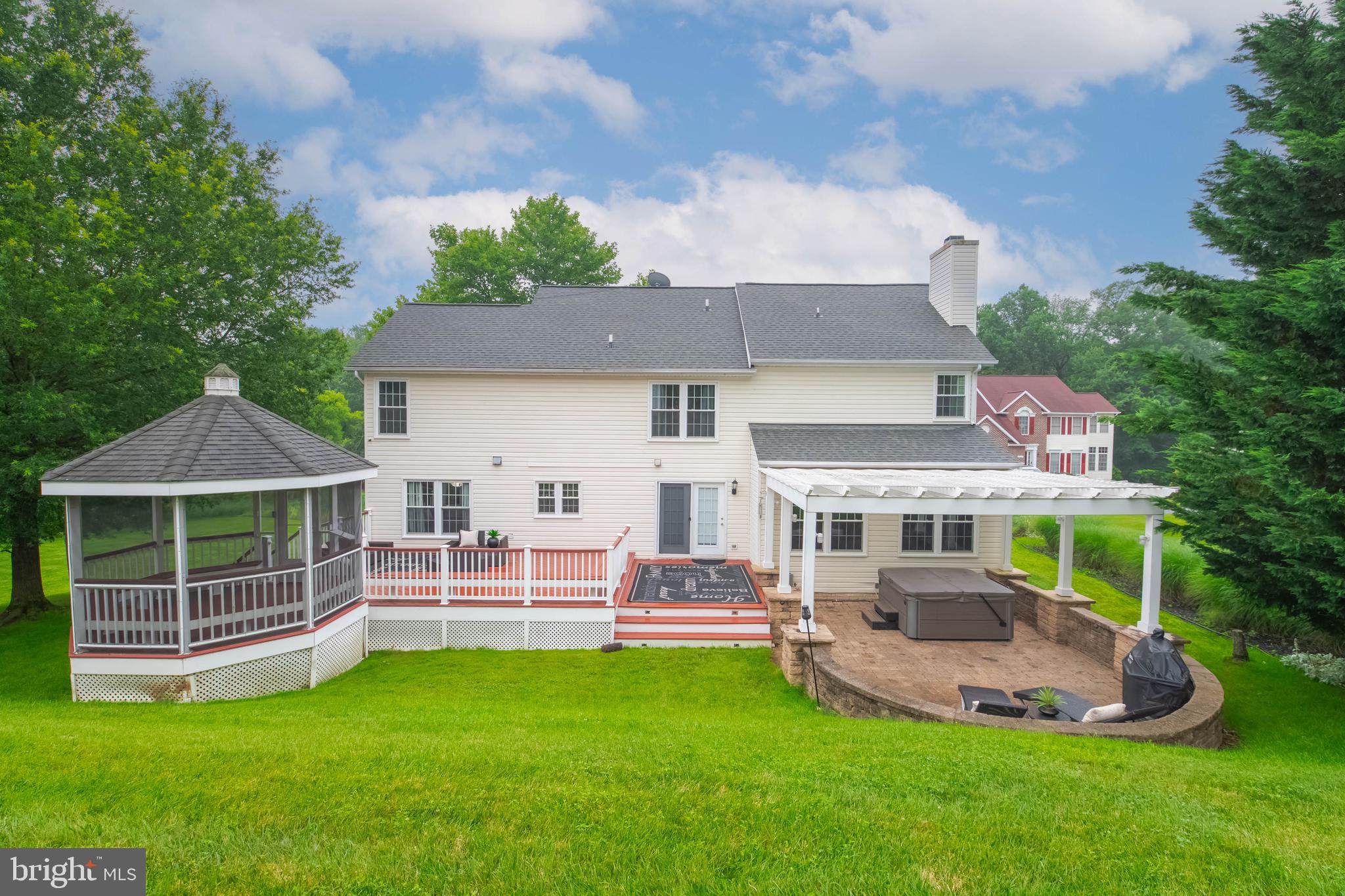 WHITEHURST - Residential