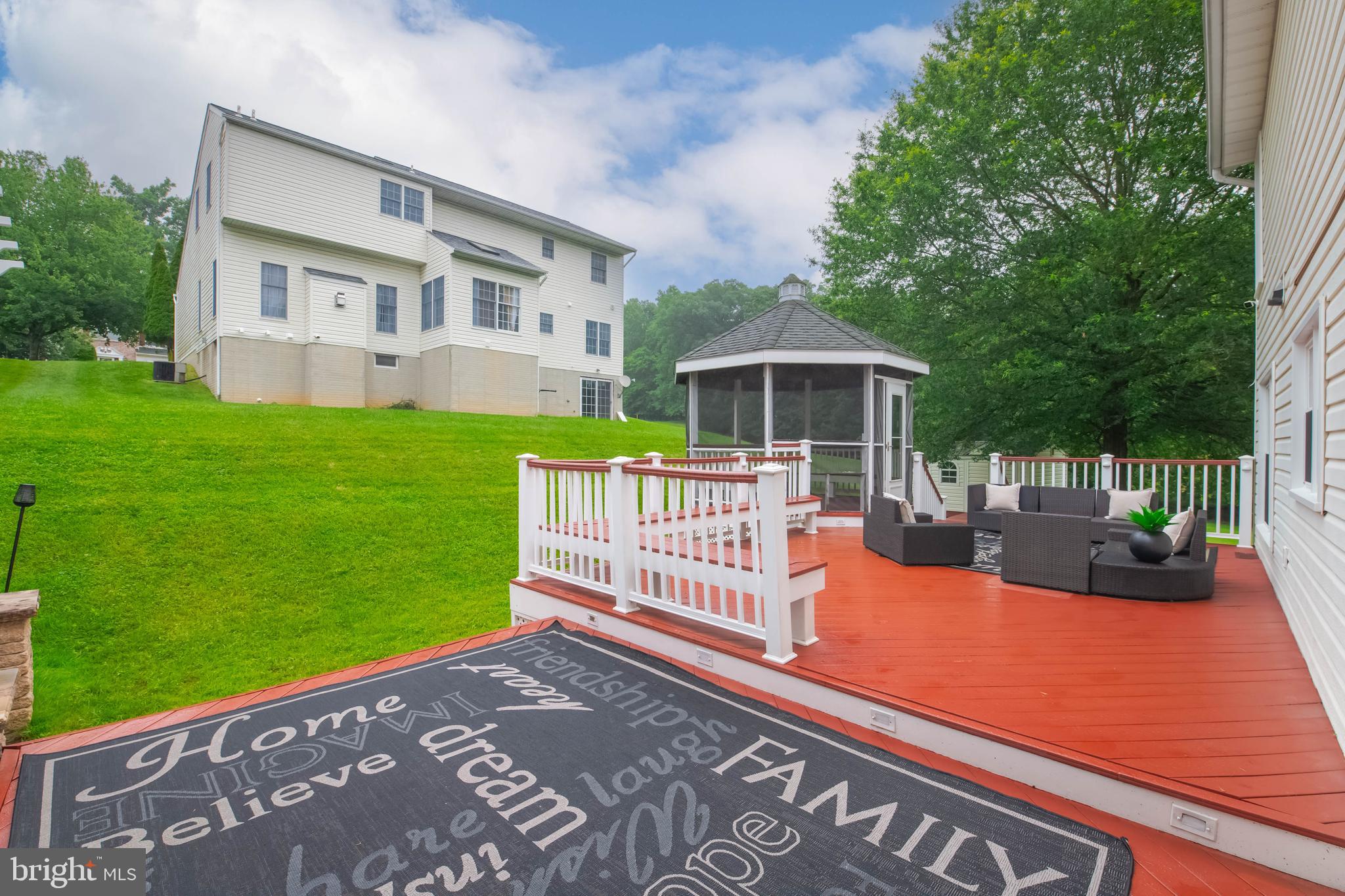 WHITEHURST - Residential