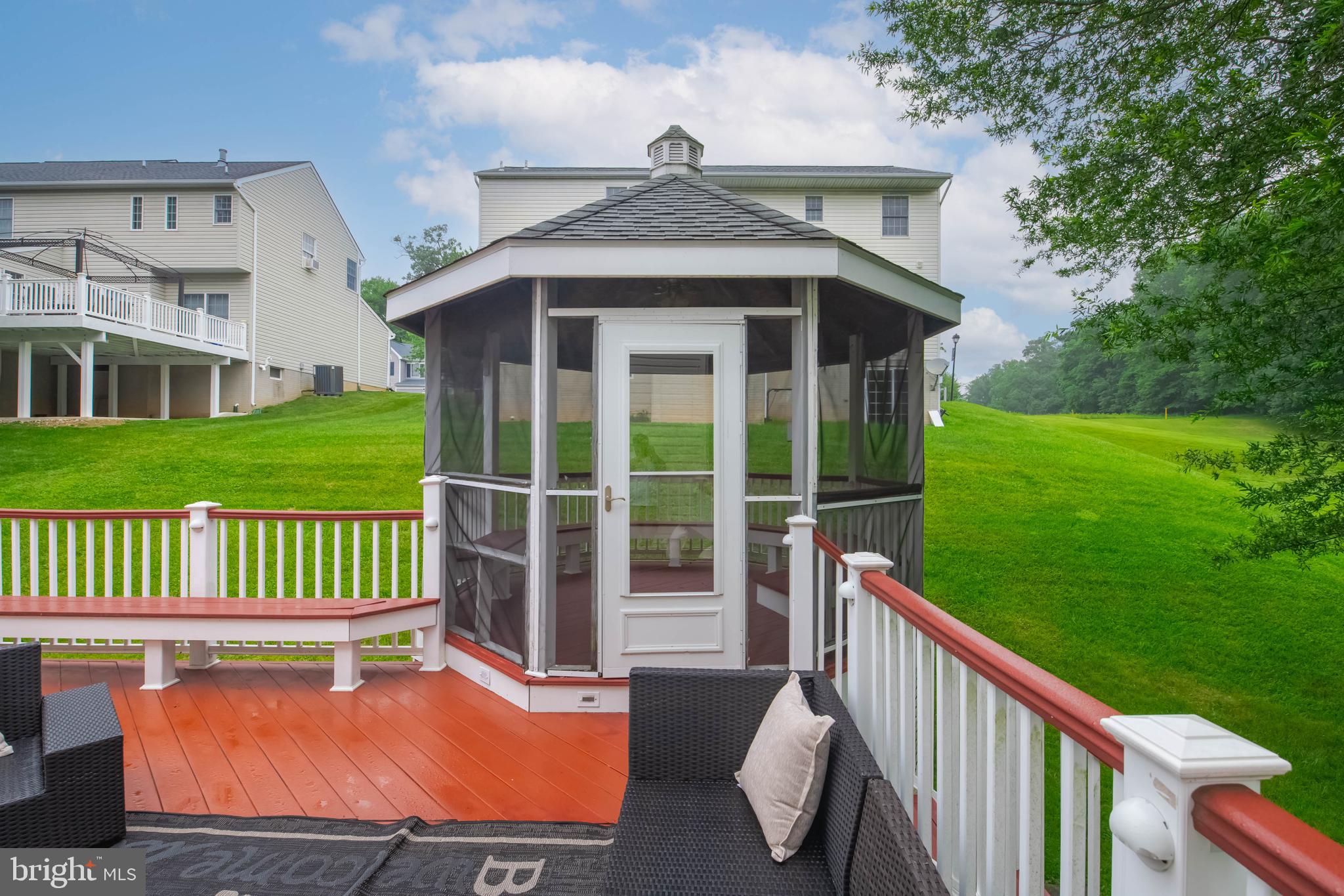 WHITEHURST - Residential