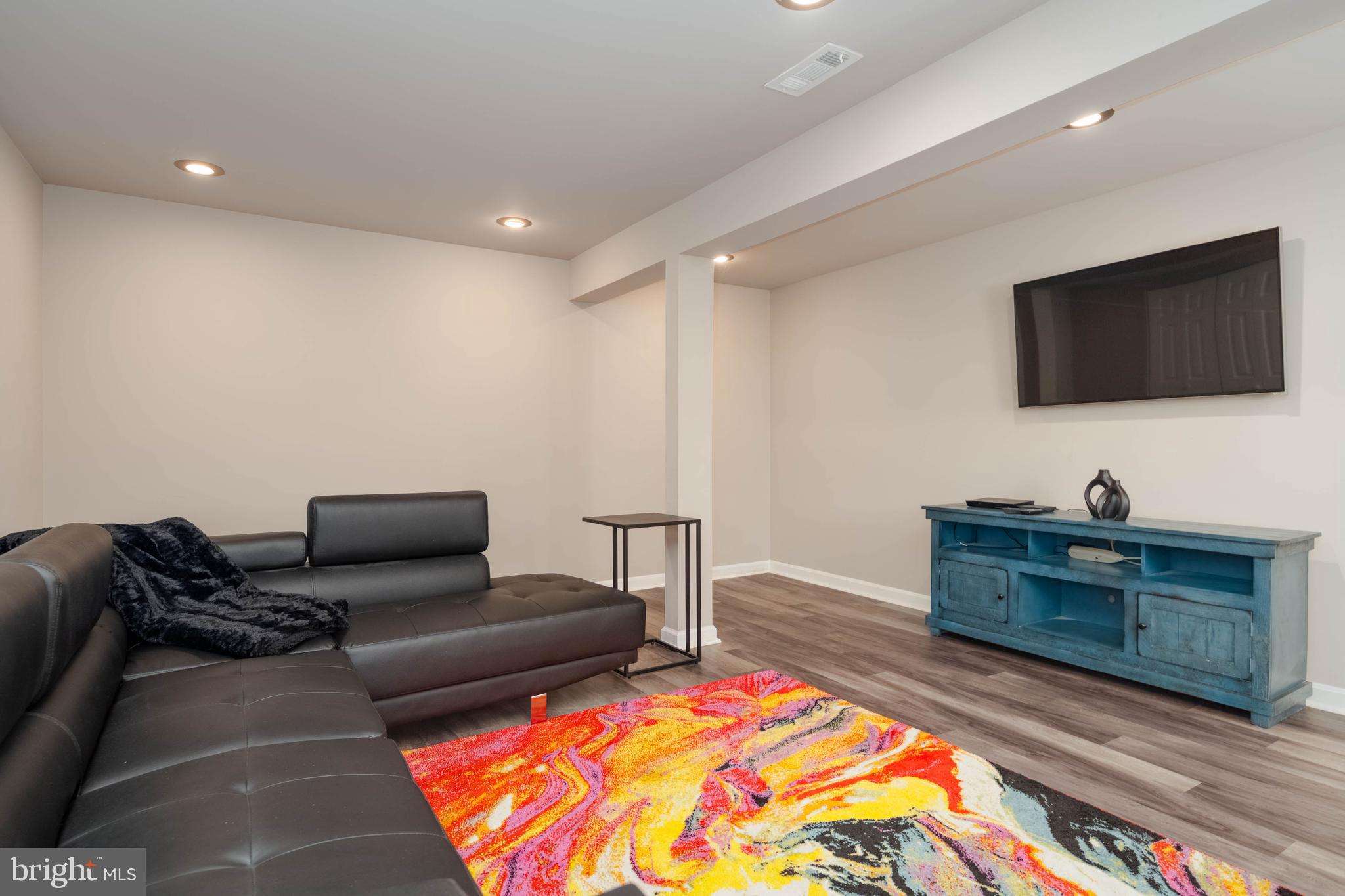 WHITEHURST - Residential