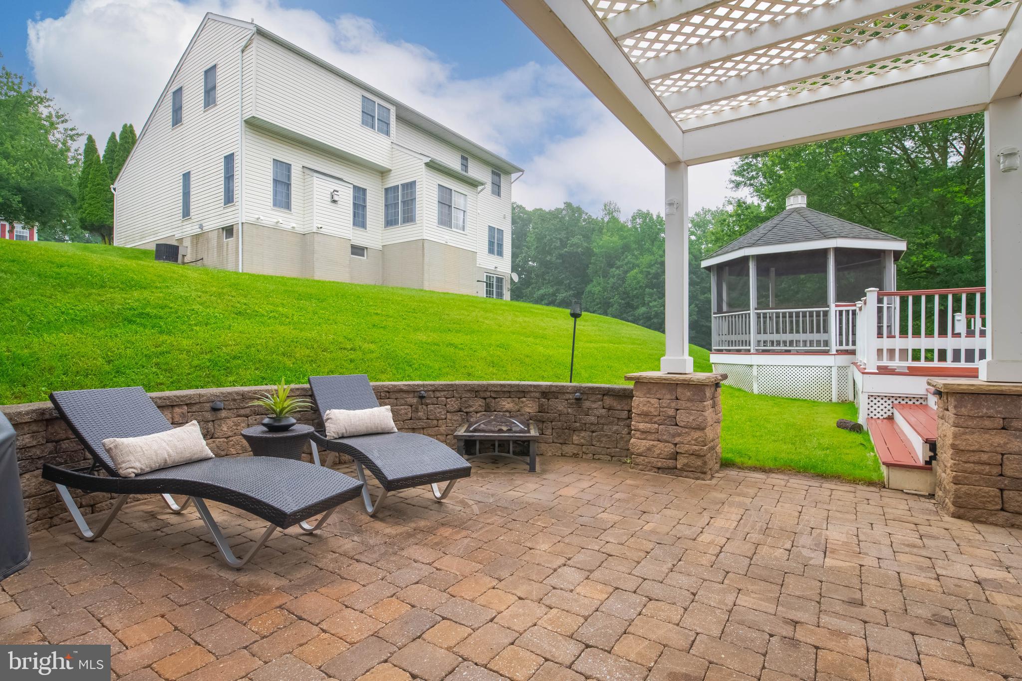 WHITEHURST - Residential