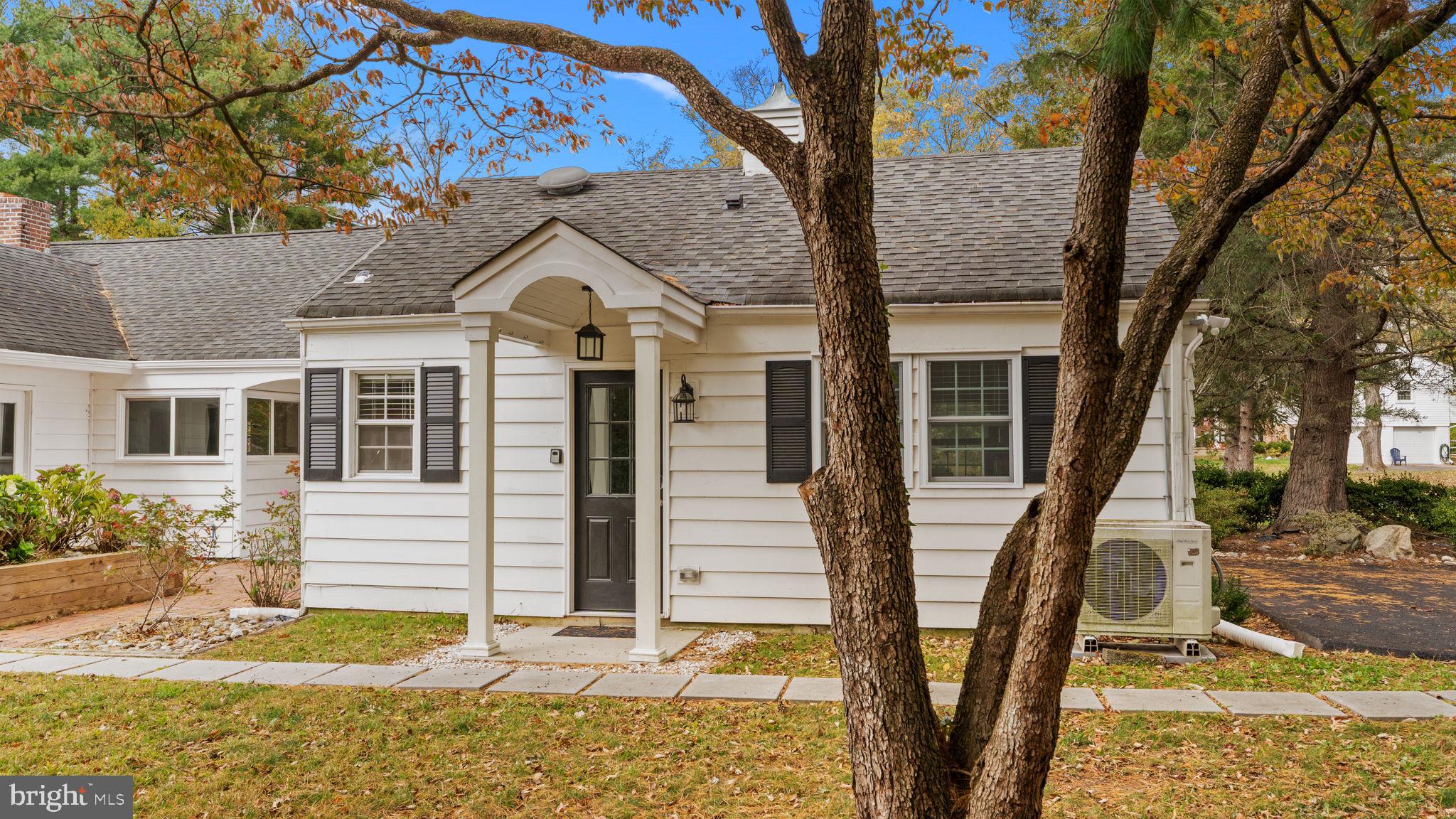 BUCKLAND VALLEY FA - Residential Lease