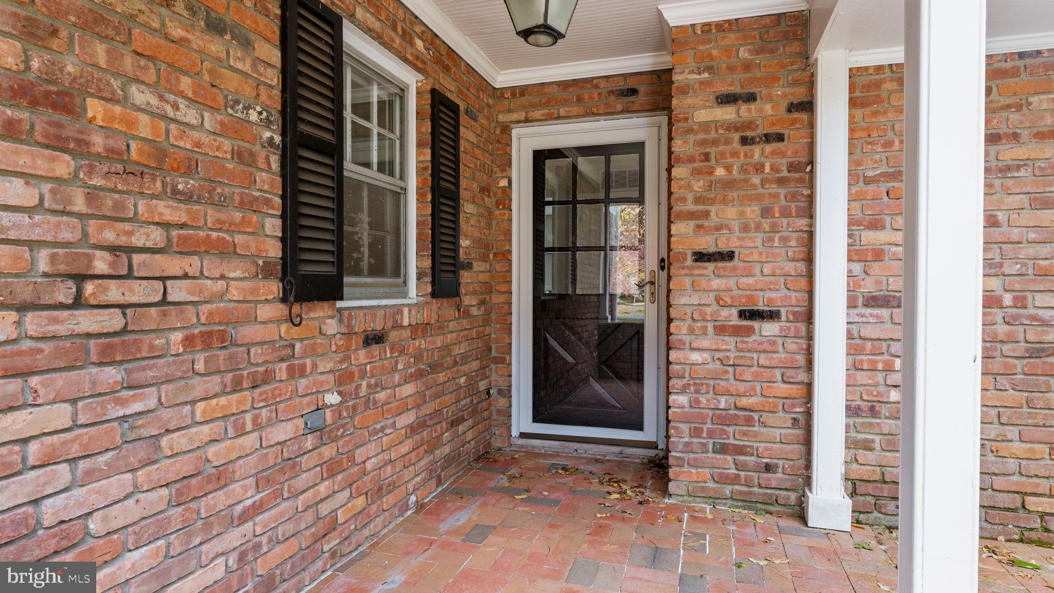 BUCKLAND VALLEY FA - Residential Lease