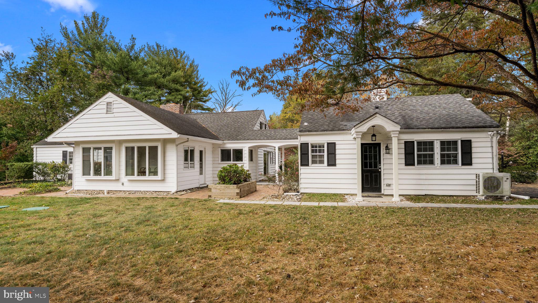 BUCKLAND VALLEY FA - Residential Lease