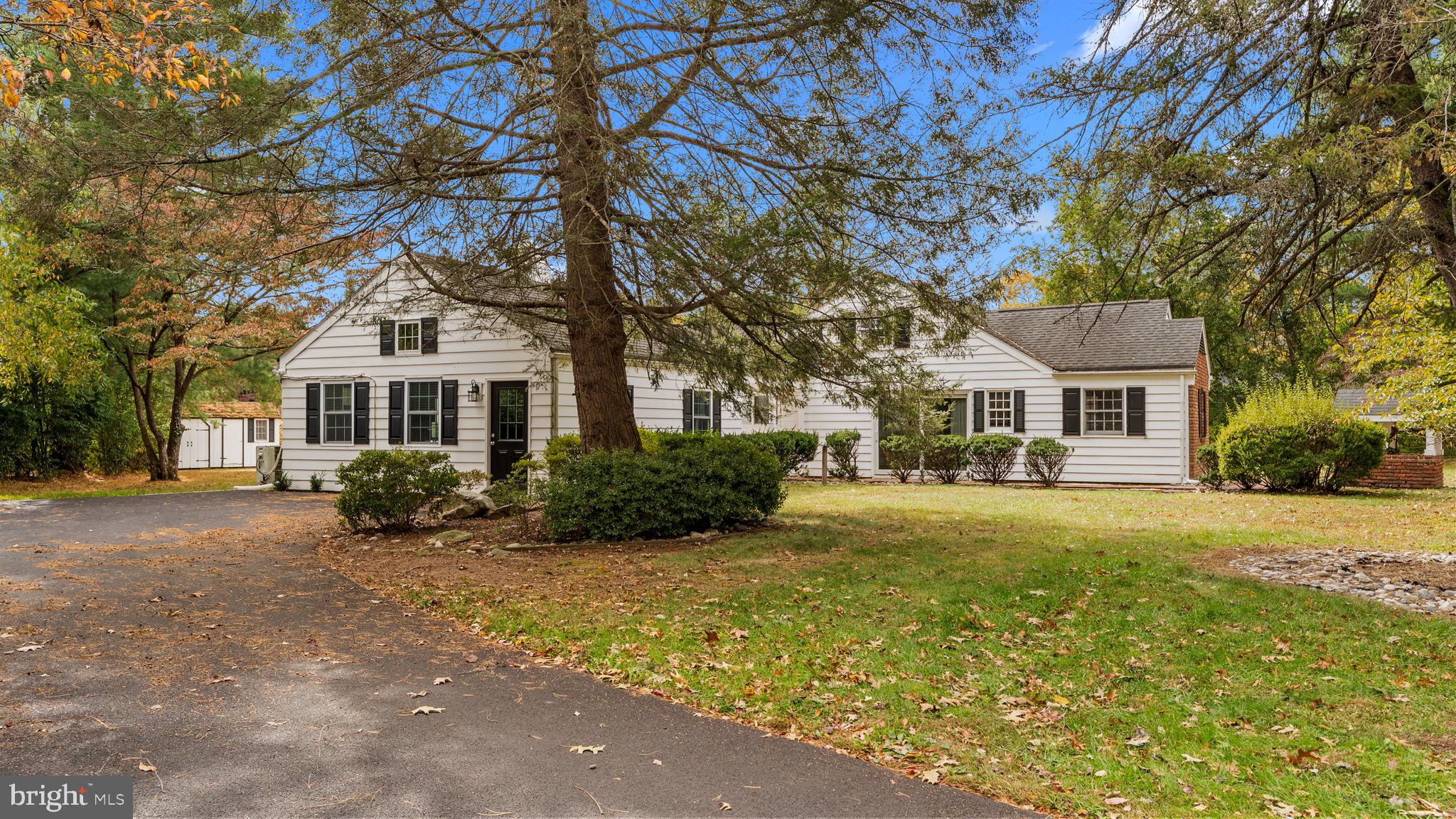 BUCKLAND VALLEY FA - Residential Lease