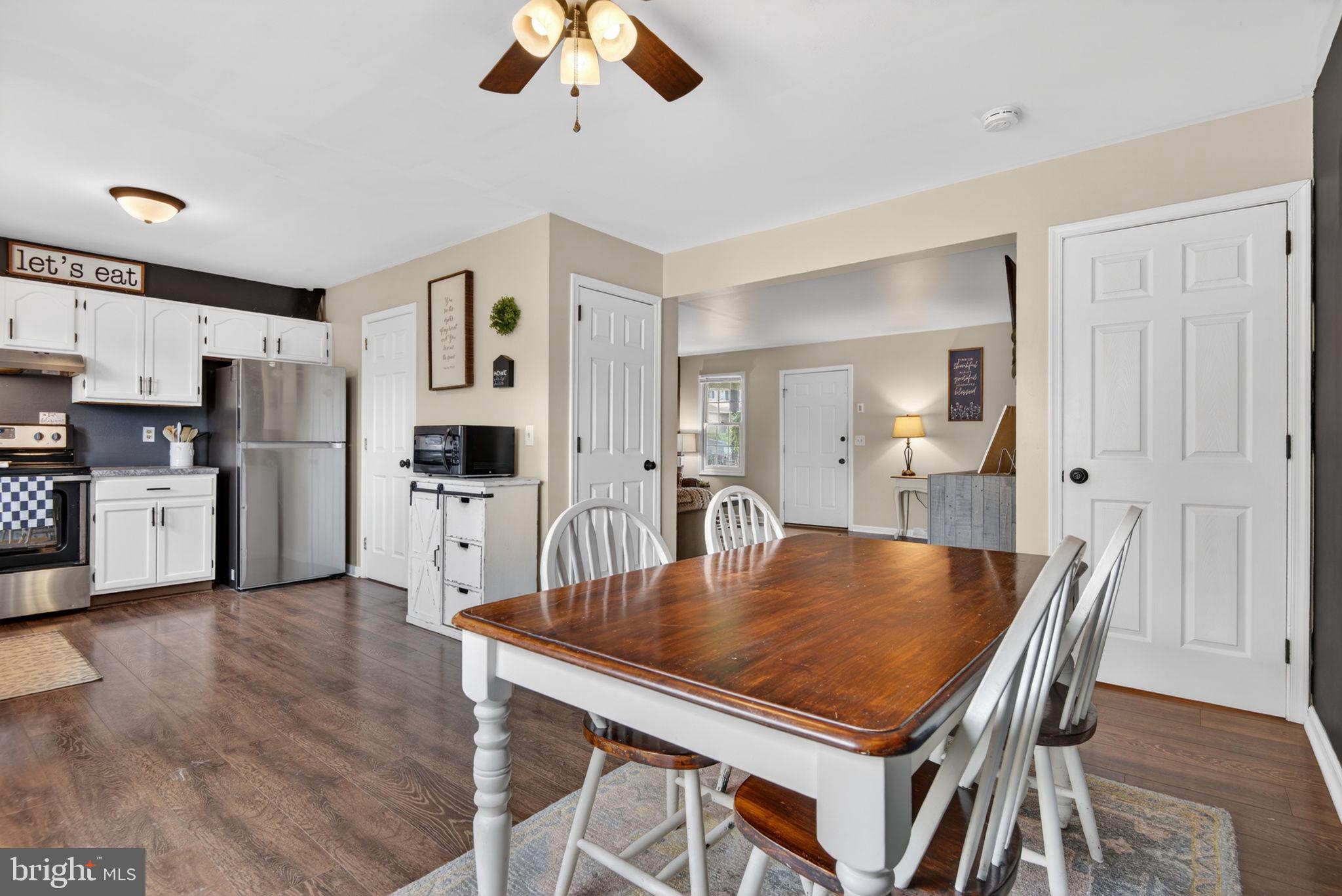 BROOK VIEW - Residential