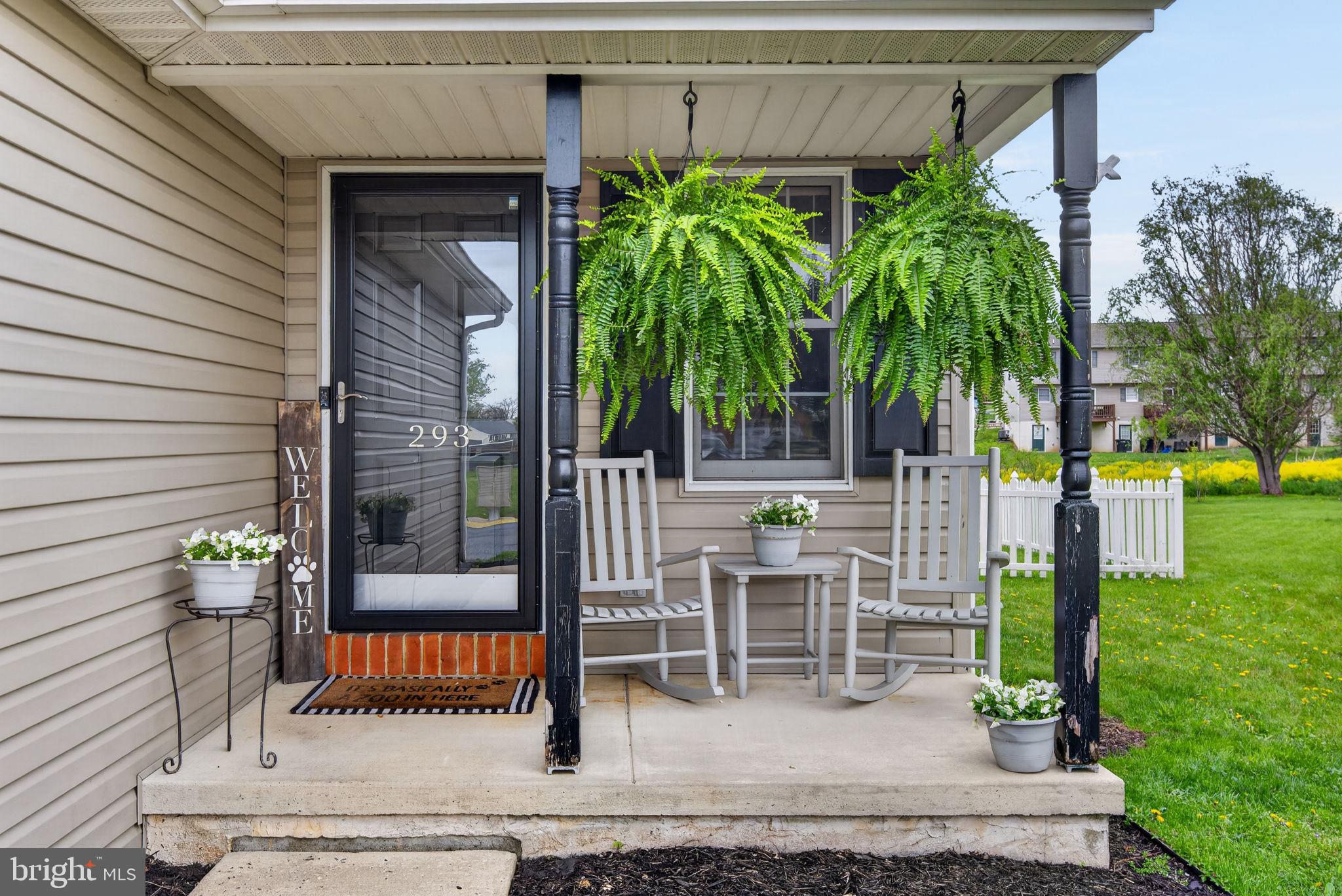 BROOK VIEW - Residential