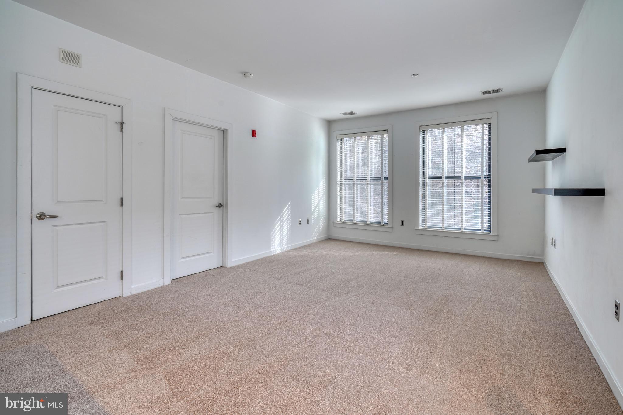 WOODBERRY - Residential