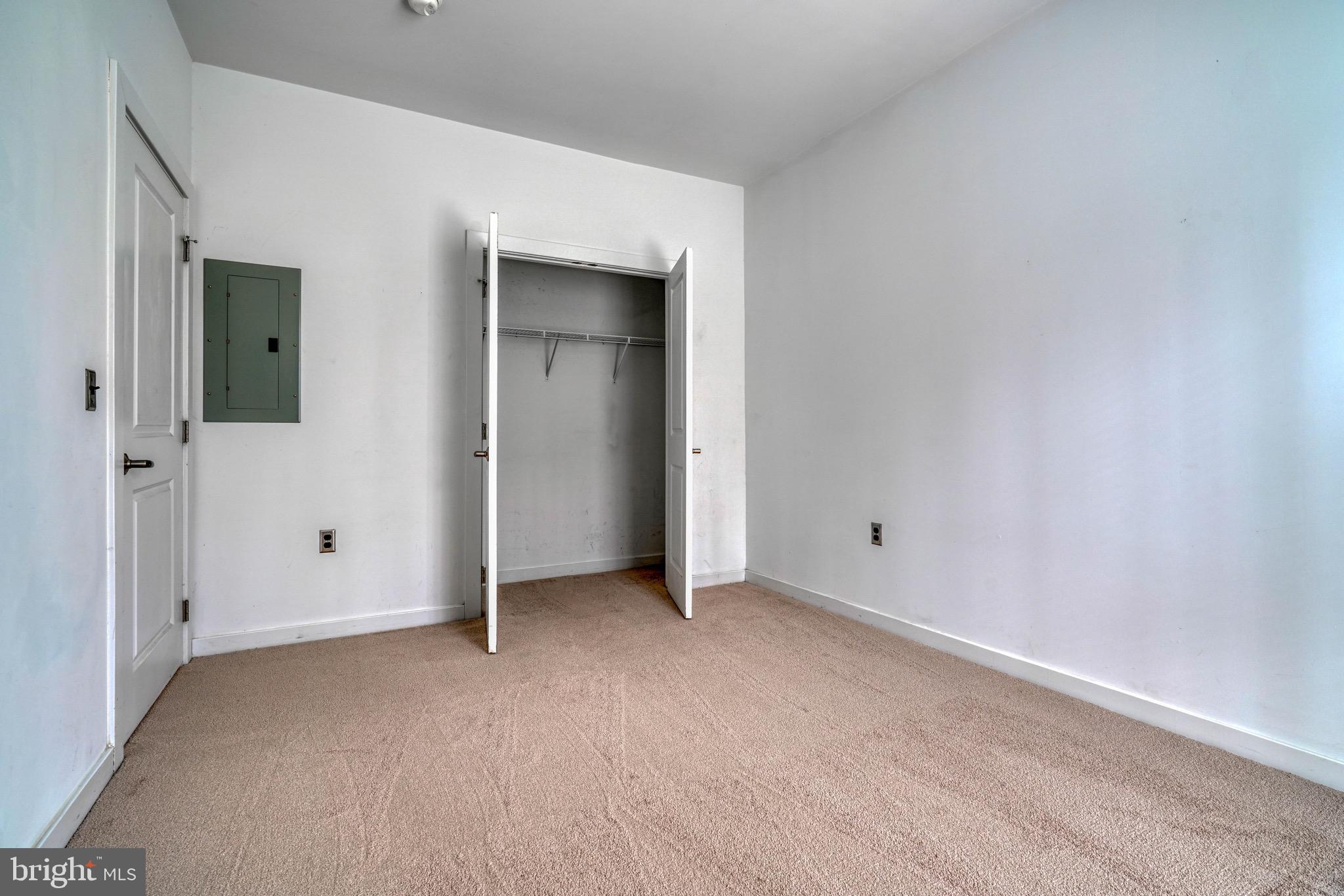 WOODBERRY - Residential