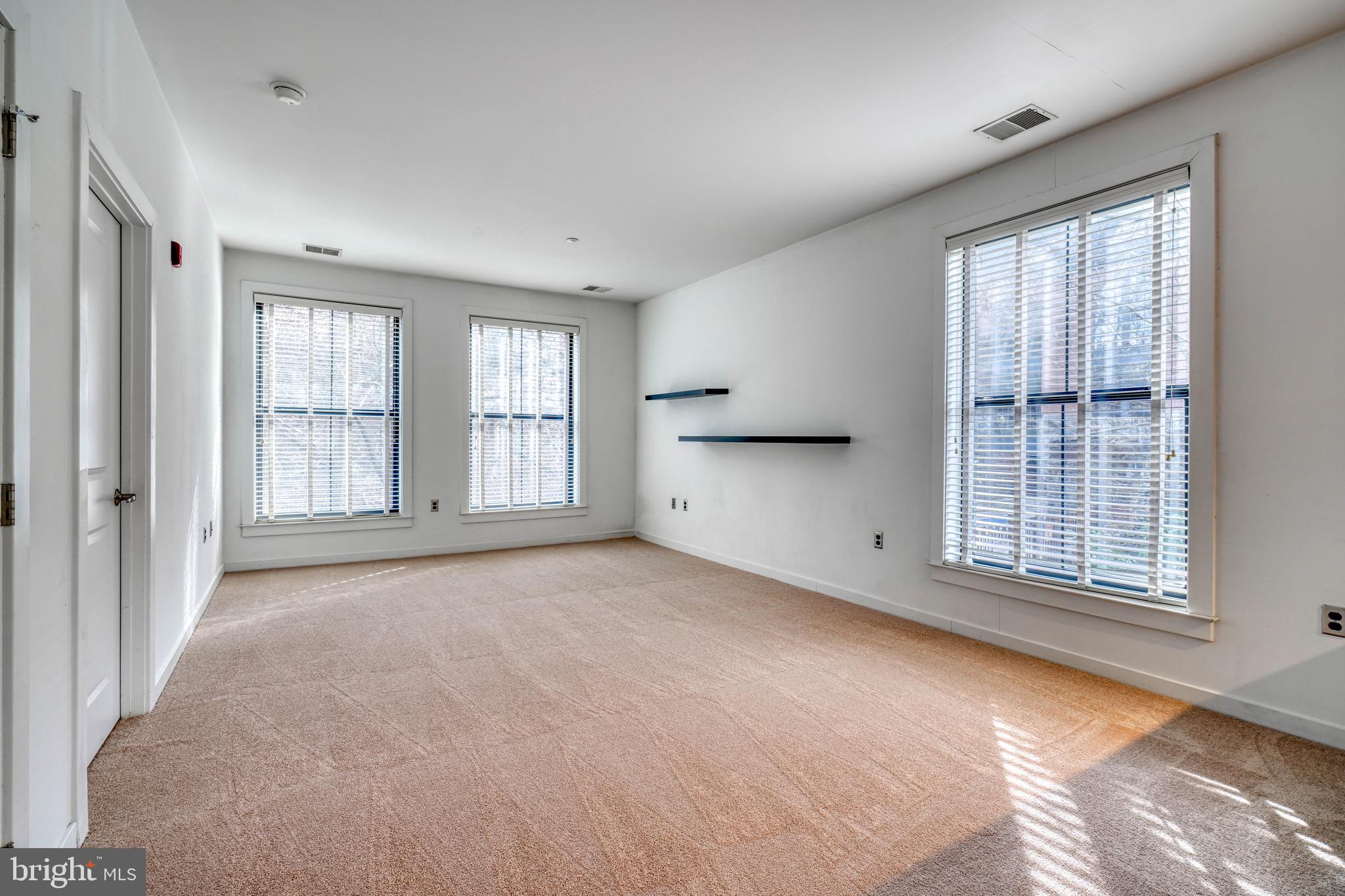 WOODBERRY - Residential