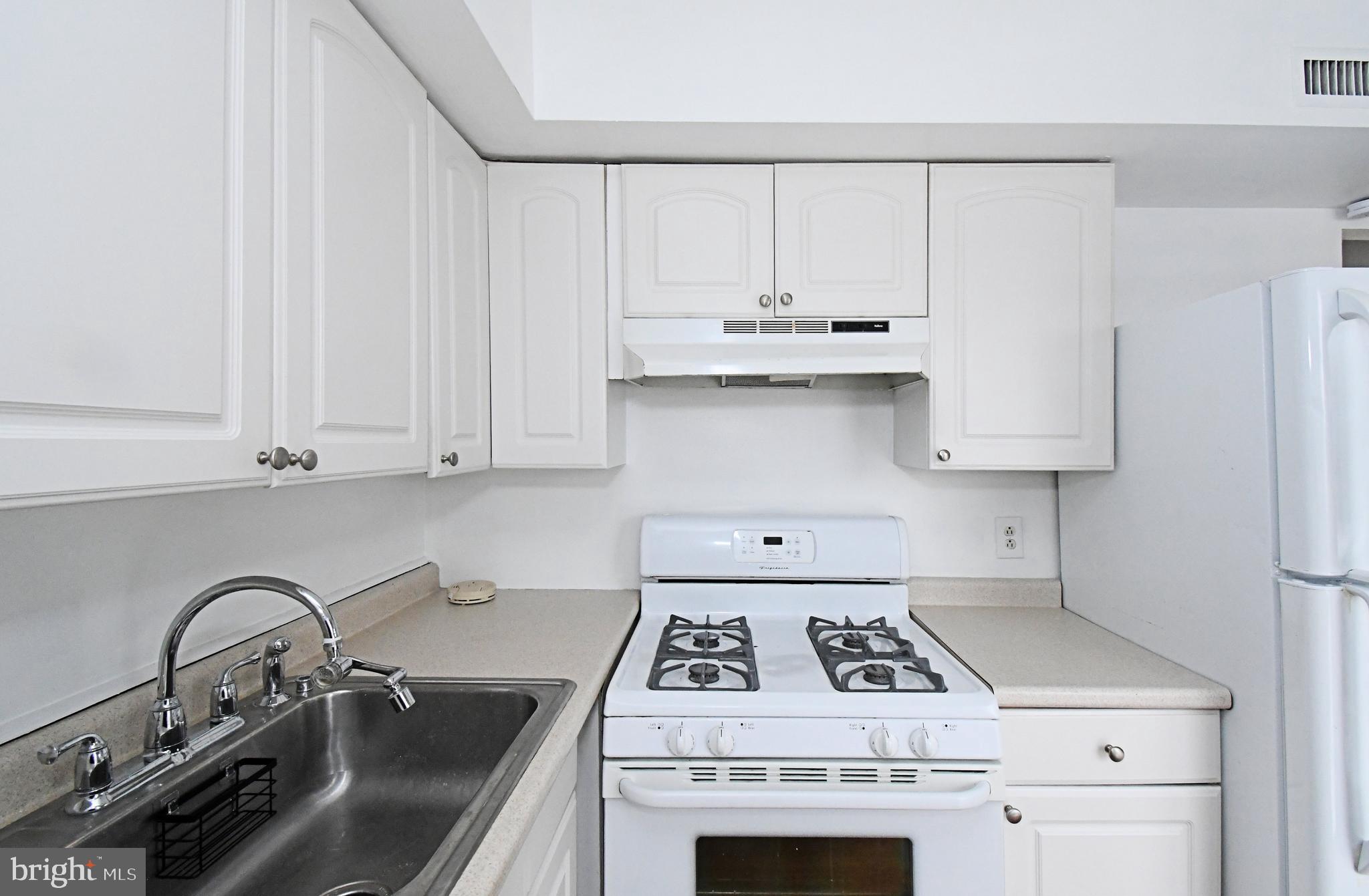 PENN BROOKE - Residential