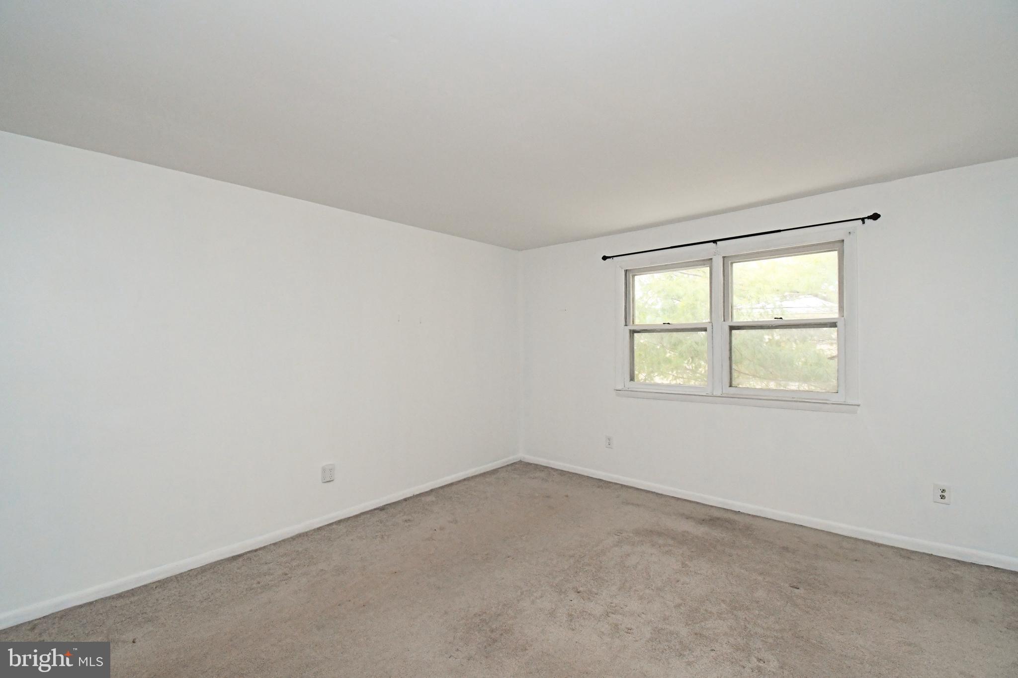 PENN BROOKE - Residential