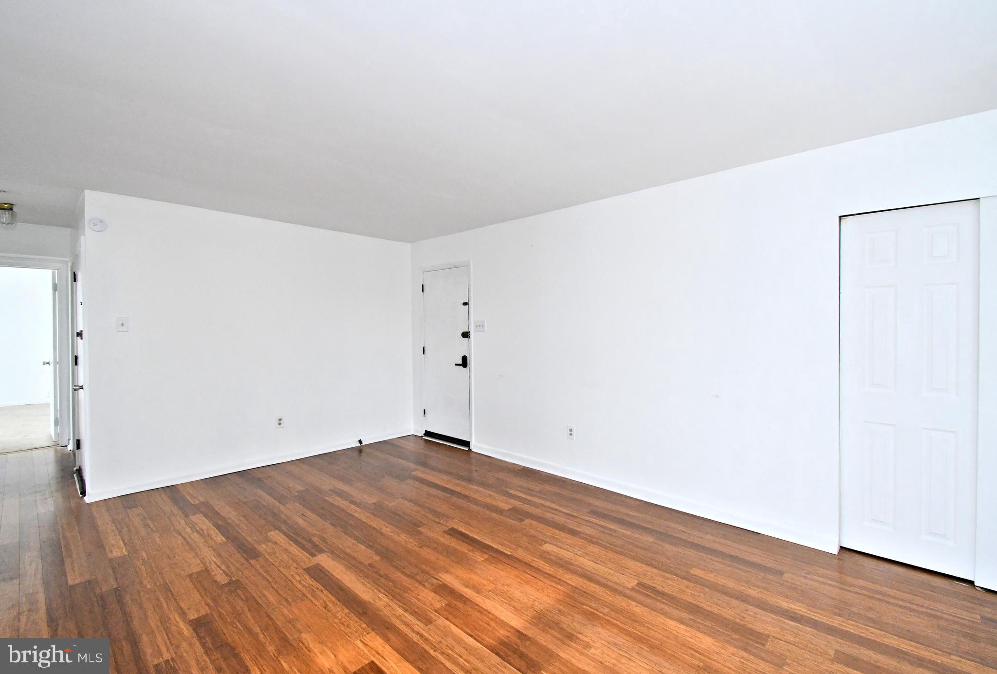 PENN BROOKE - Residential