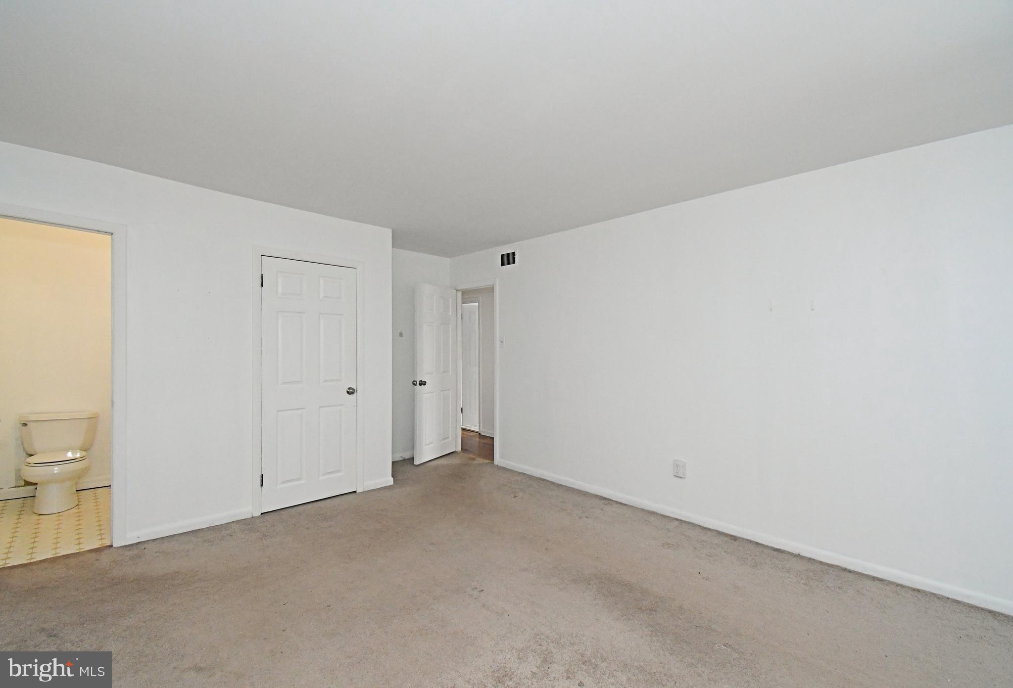 PENN BROOKE - Residential