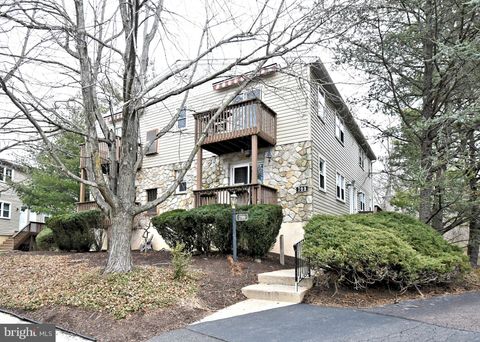 709 WILLOW STREET 2-A LANSDALE PA 19446