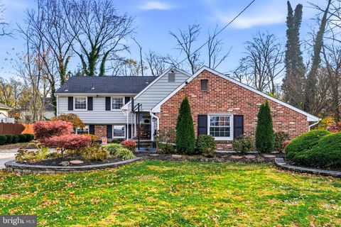 217 REDSTONE RIDGE CHERRY HILL NJ 08034